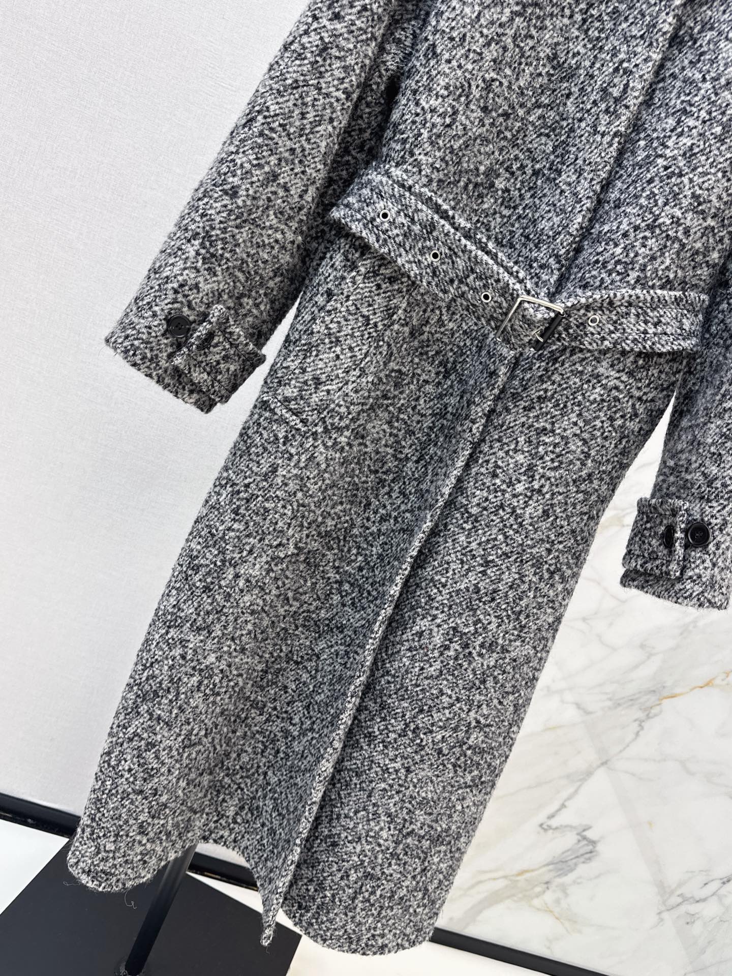 Loe 26fw woolen belted overcoats