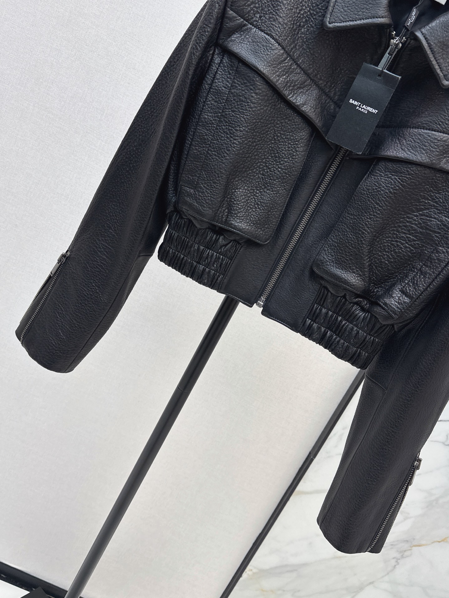 Sain 26fw cropped leather jacket