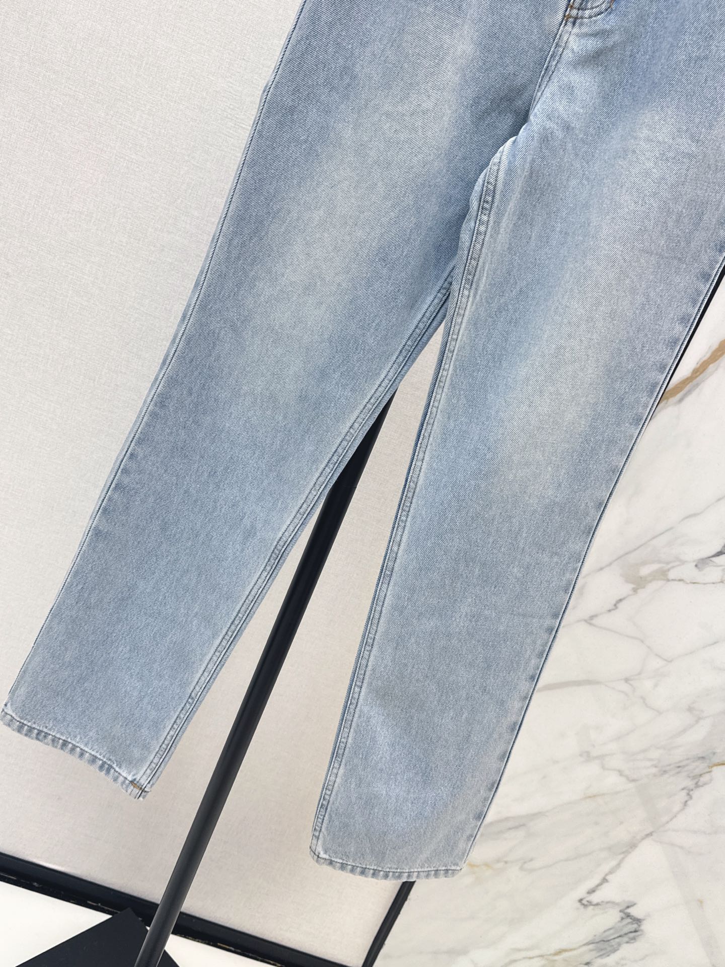 Chan 26fw suede contract straight-leg jeans