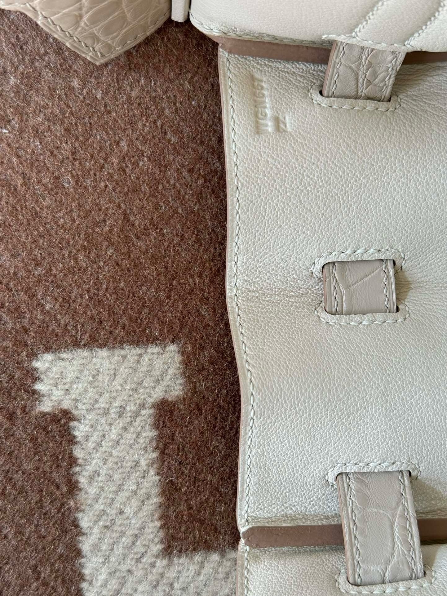 H touch handmade
