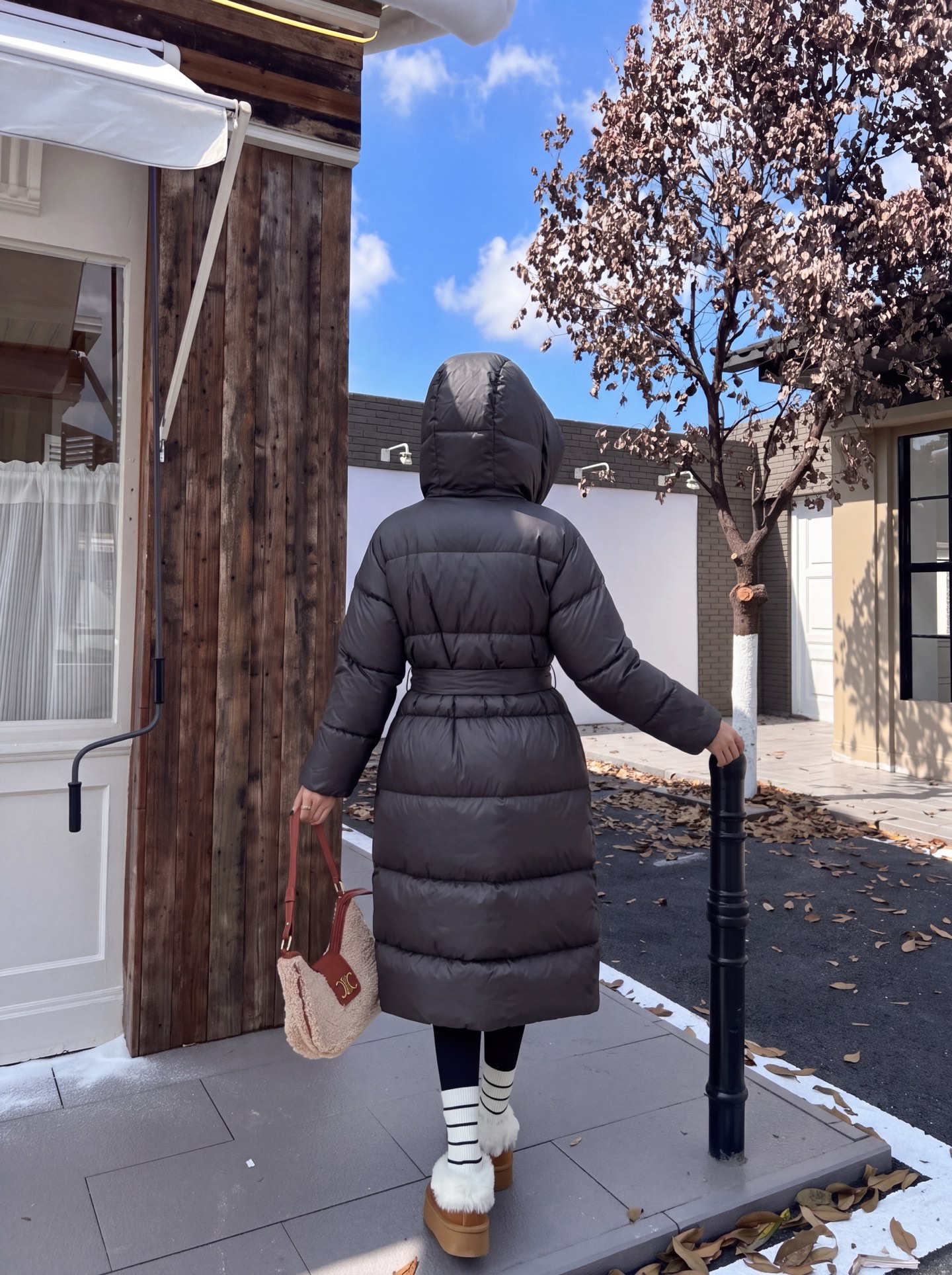 Max 26fw long hooded down jacket