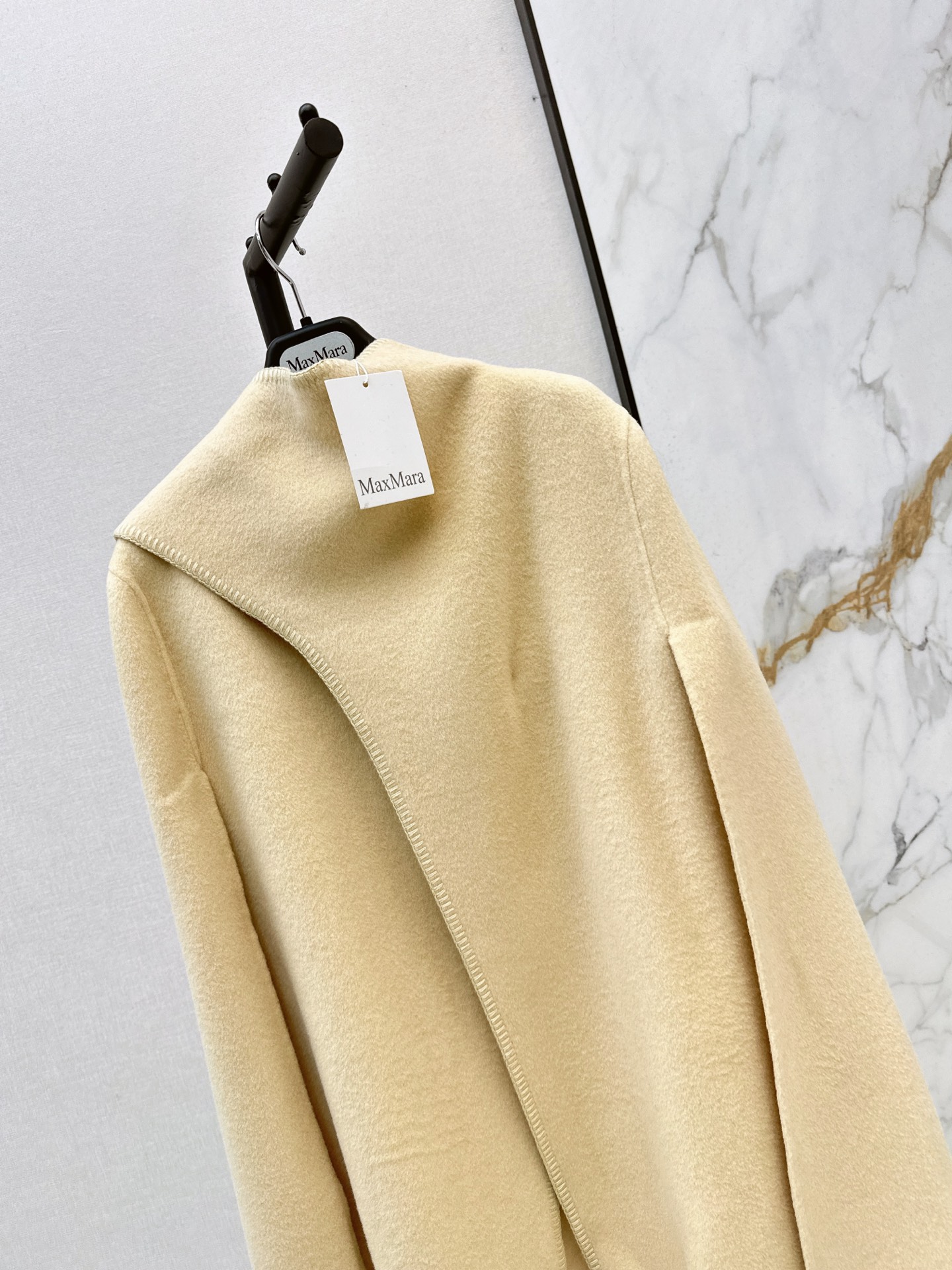 Max 26fw woolen cape overcoats