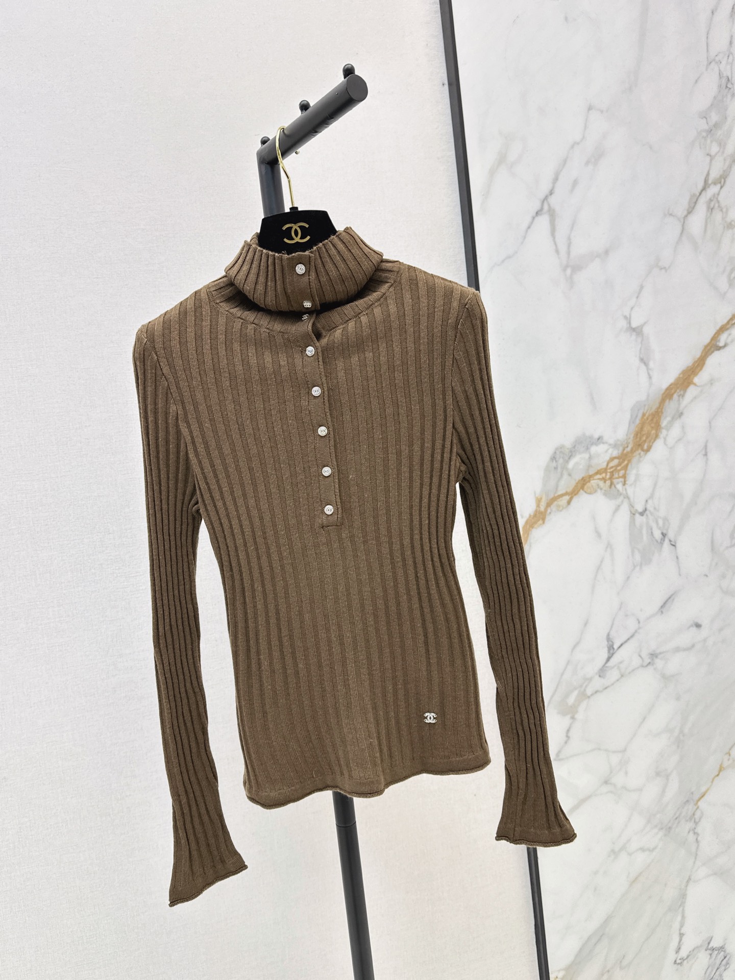 Chan 26fw slim-fit stand collar knitwear