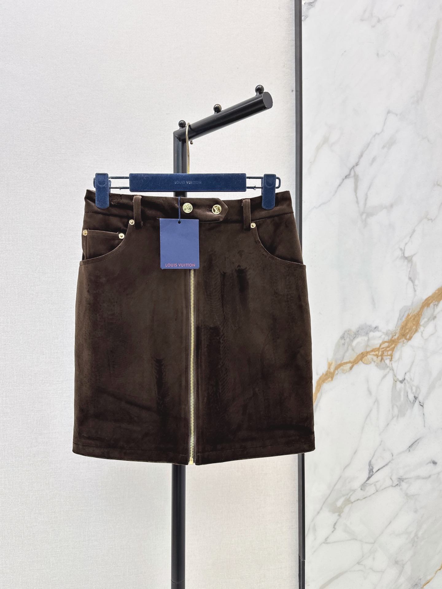 Loui 26fw zip-up skirt
