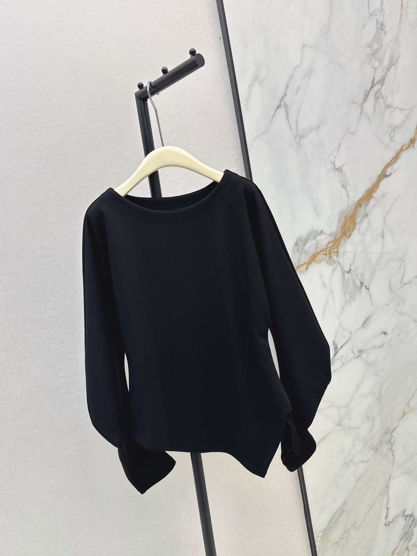 Bott 26fw batwing knit top