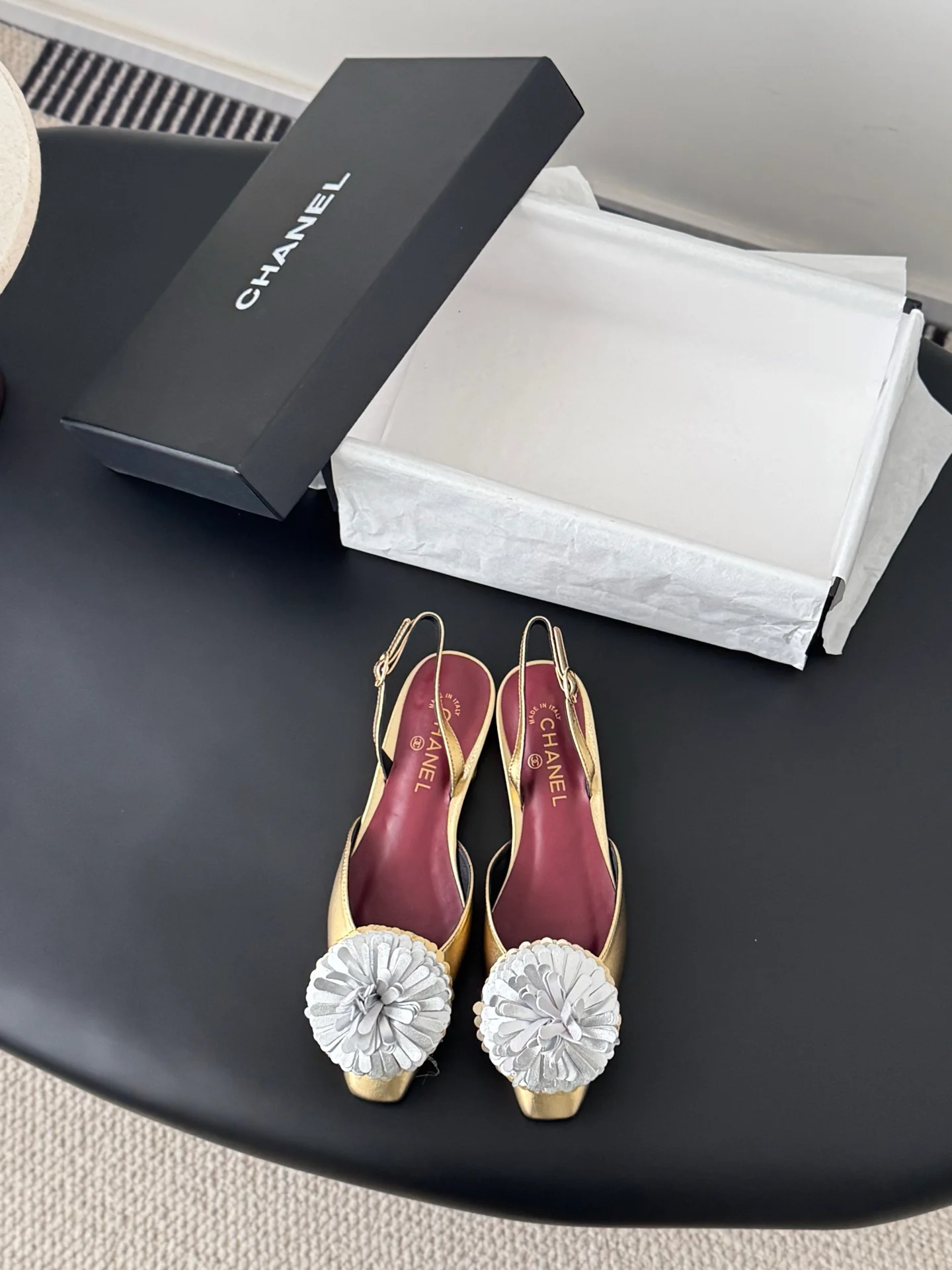 Chan 26ss slingback flats