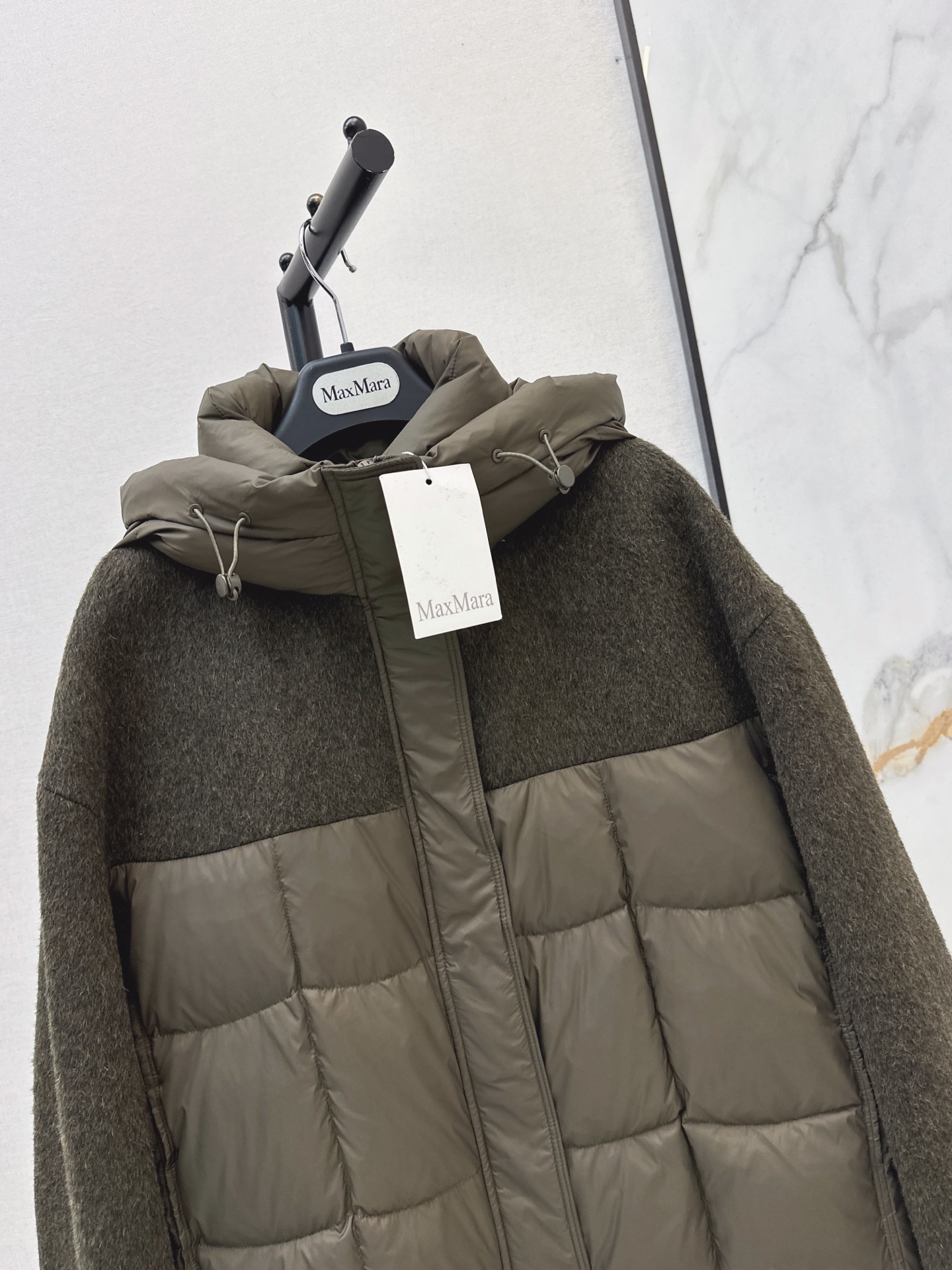 Max 26fw hooded wool contract down jacket
