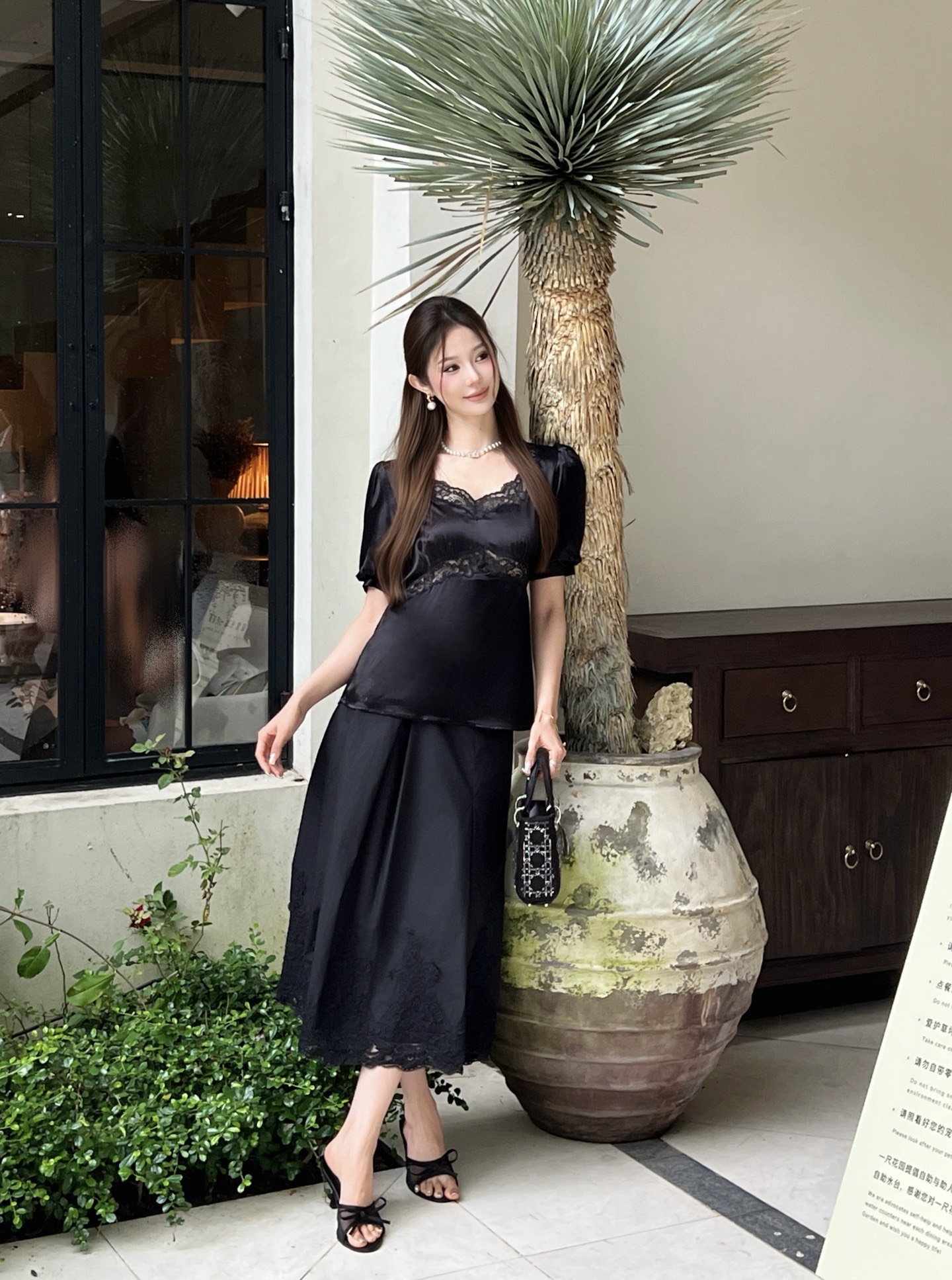 ES 26ss lace contract saint top