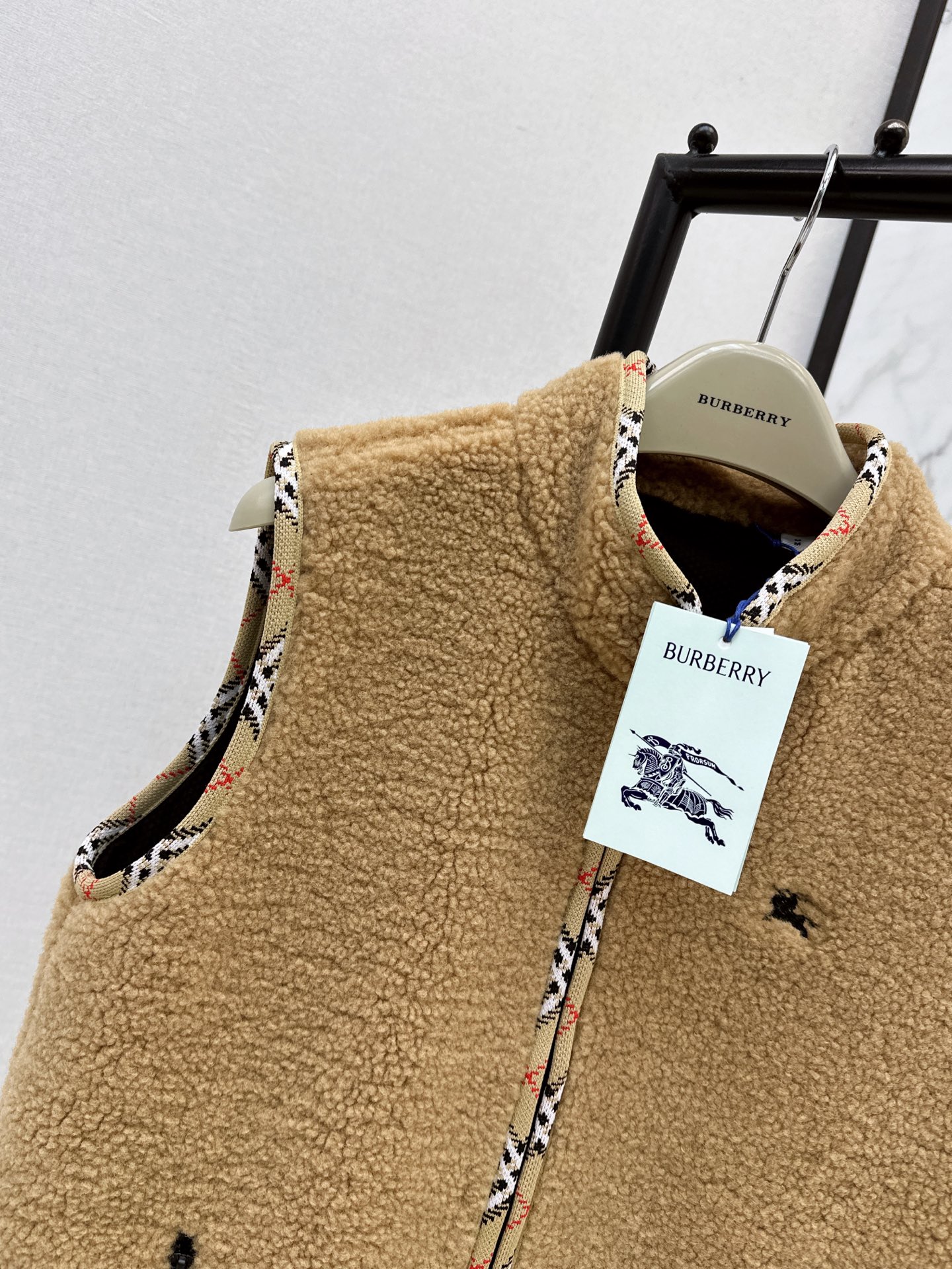 Bur 26fw sherpa fleece zipper vest