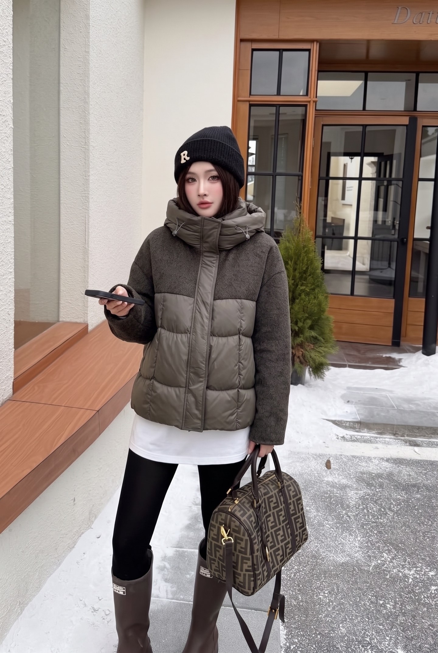 Max 26fw hooded wool contract down jacket