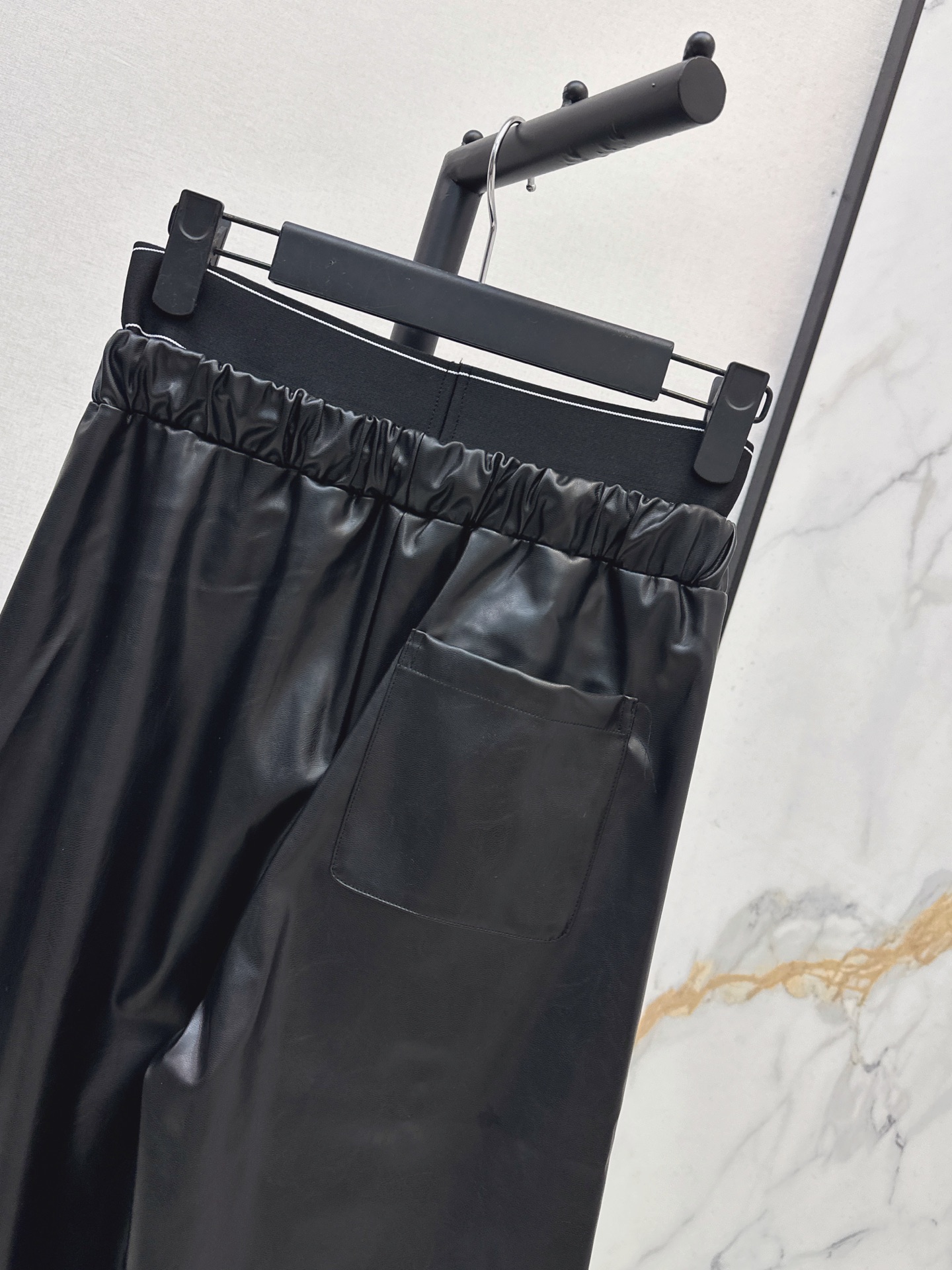 Pra 26fw pu pants