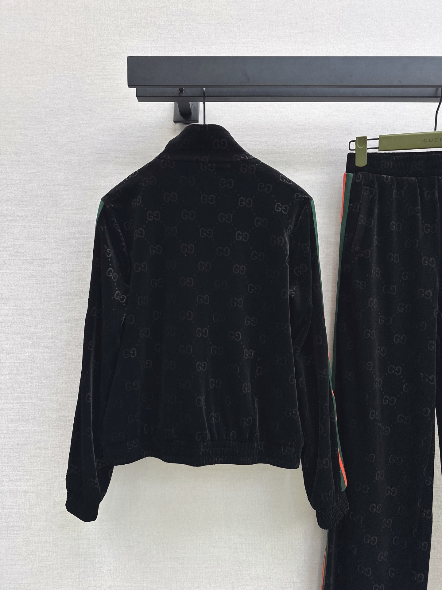Guc 26fw velvet jacket straight-leg pants sets