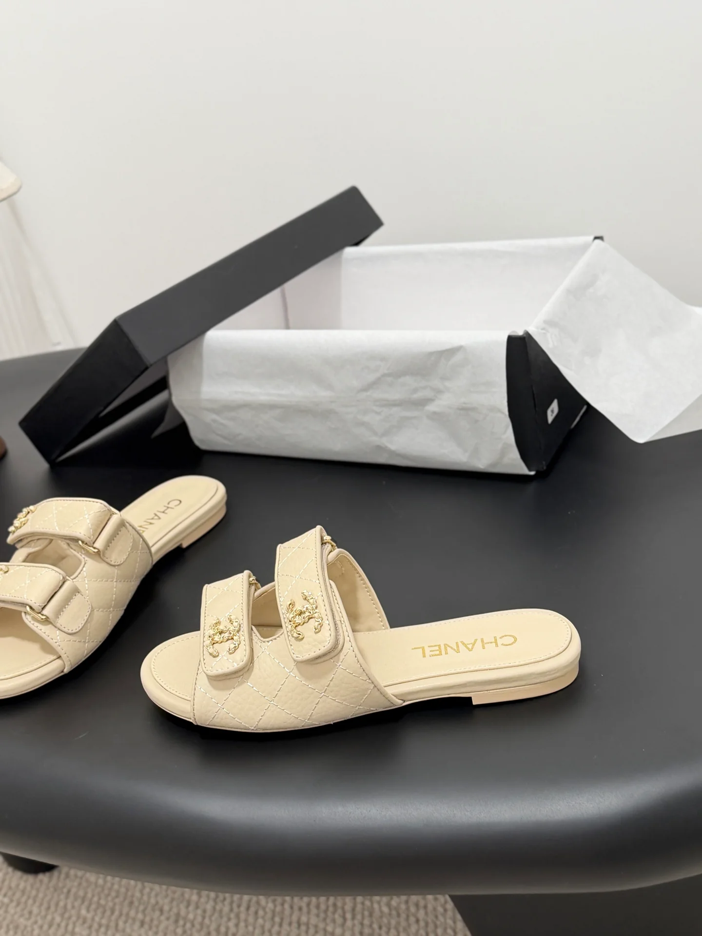 Chan 26ss slippers