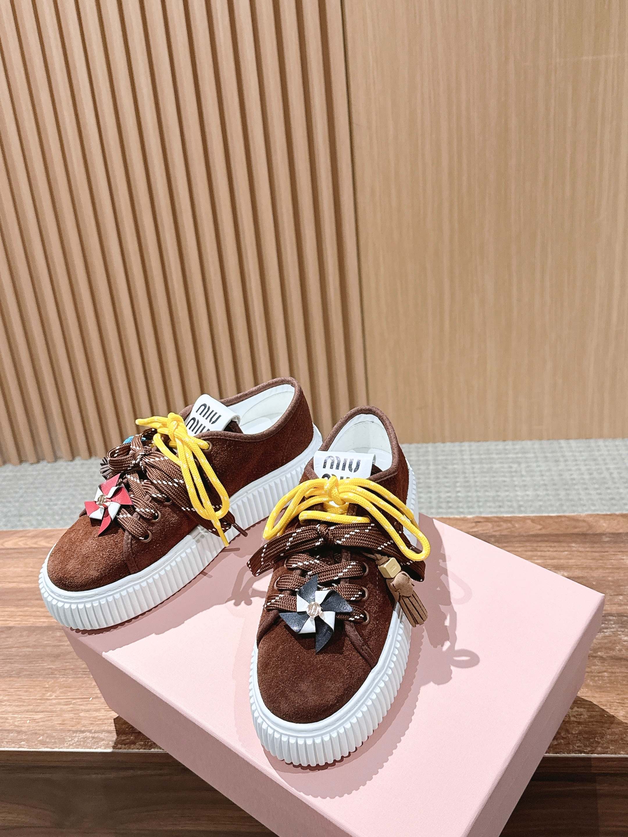 Miu 25fw casual shoes