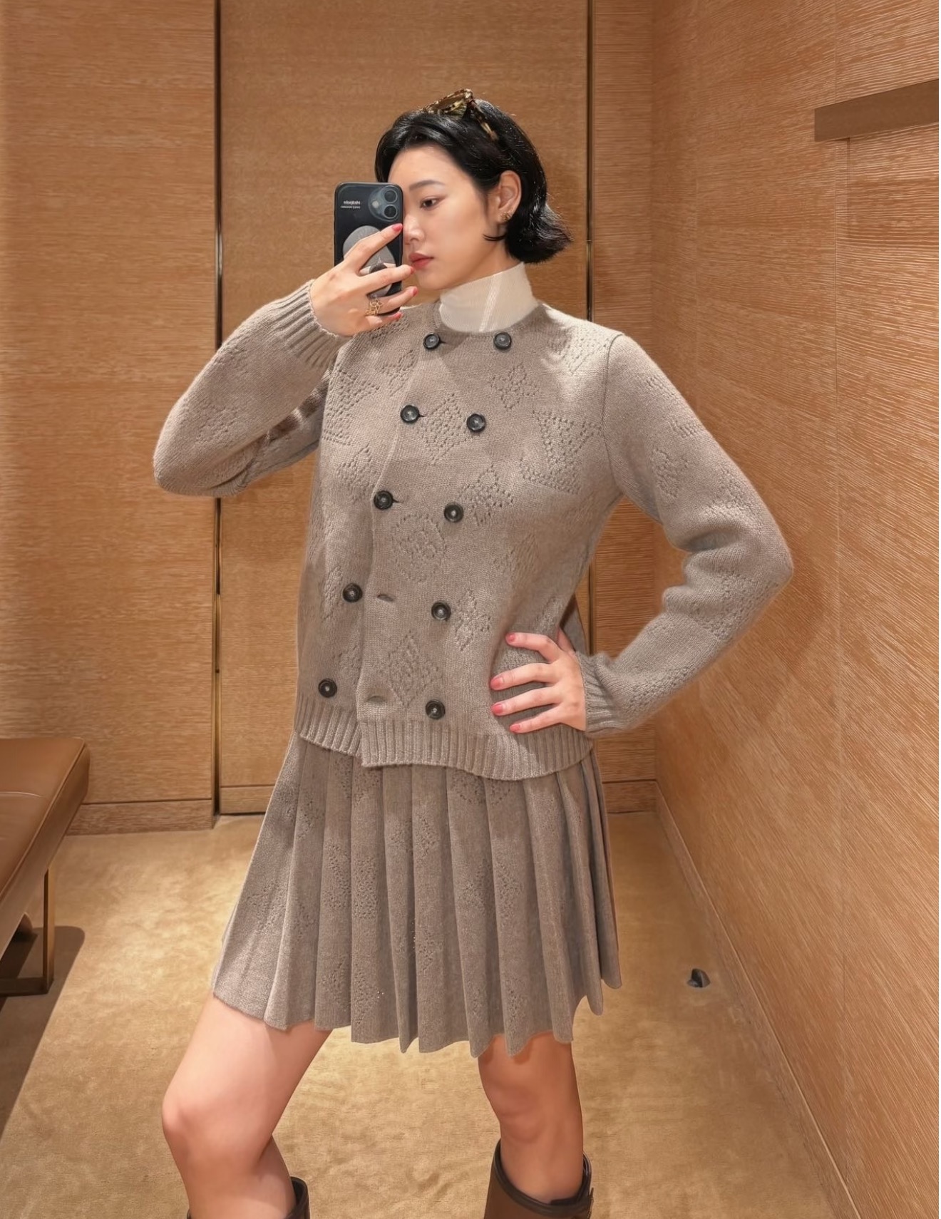 Loui 26fw hollow knit jacket