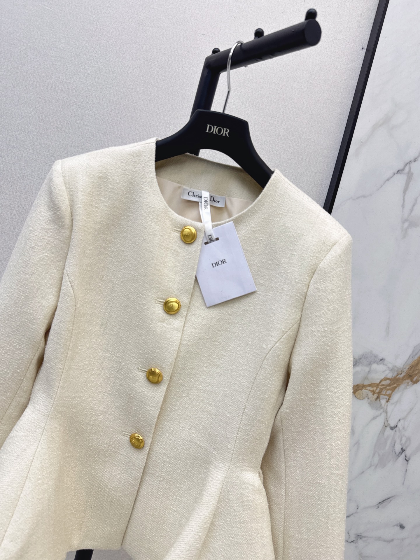 CD 26fw collarless peplum jacket
