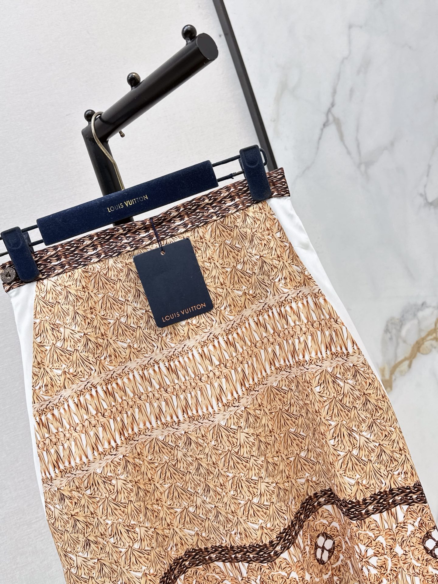 Loui 26fw print skirt