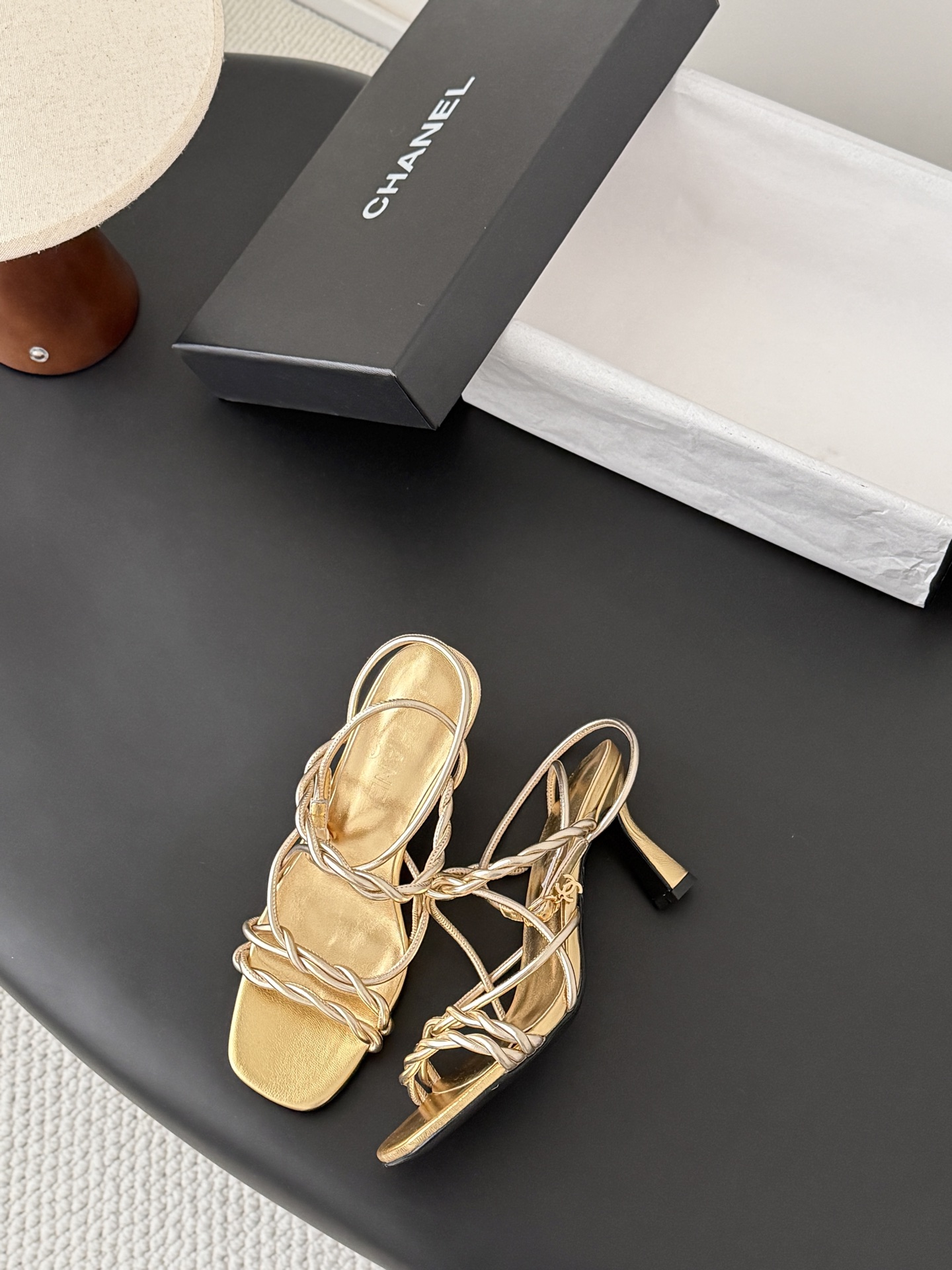 Chan 26K kitten sandals