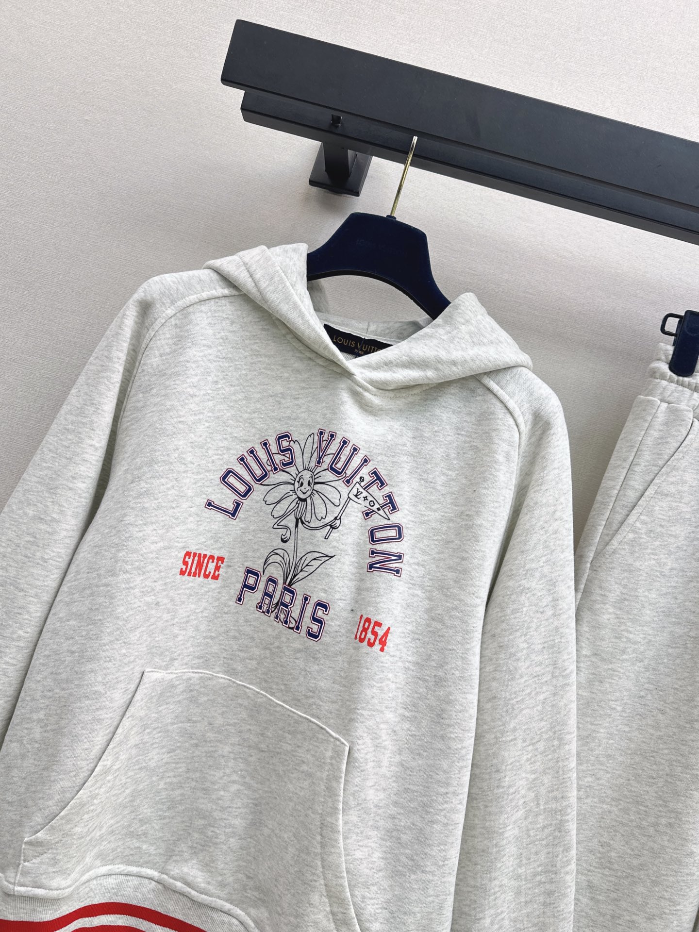 Loui 26fw hooide sweater pant sets