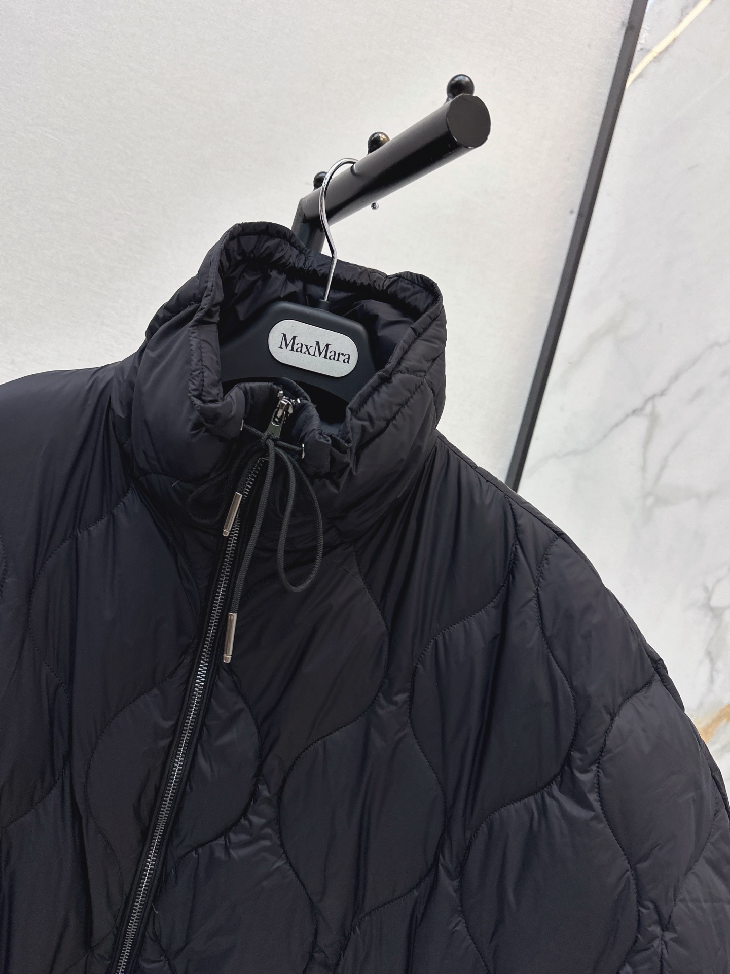 Max 26fw down vest jacket