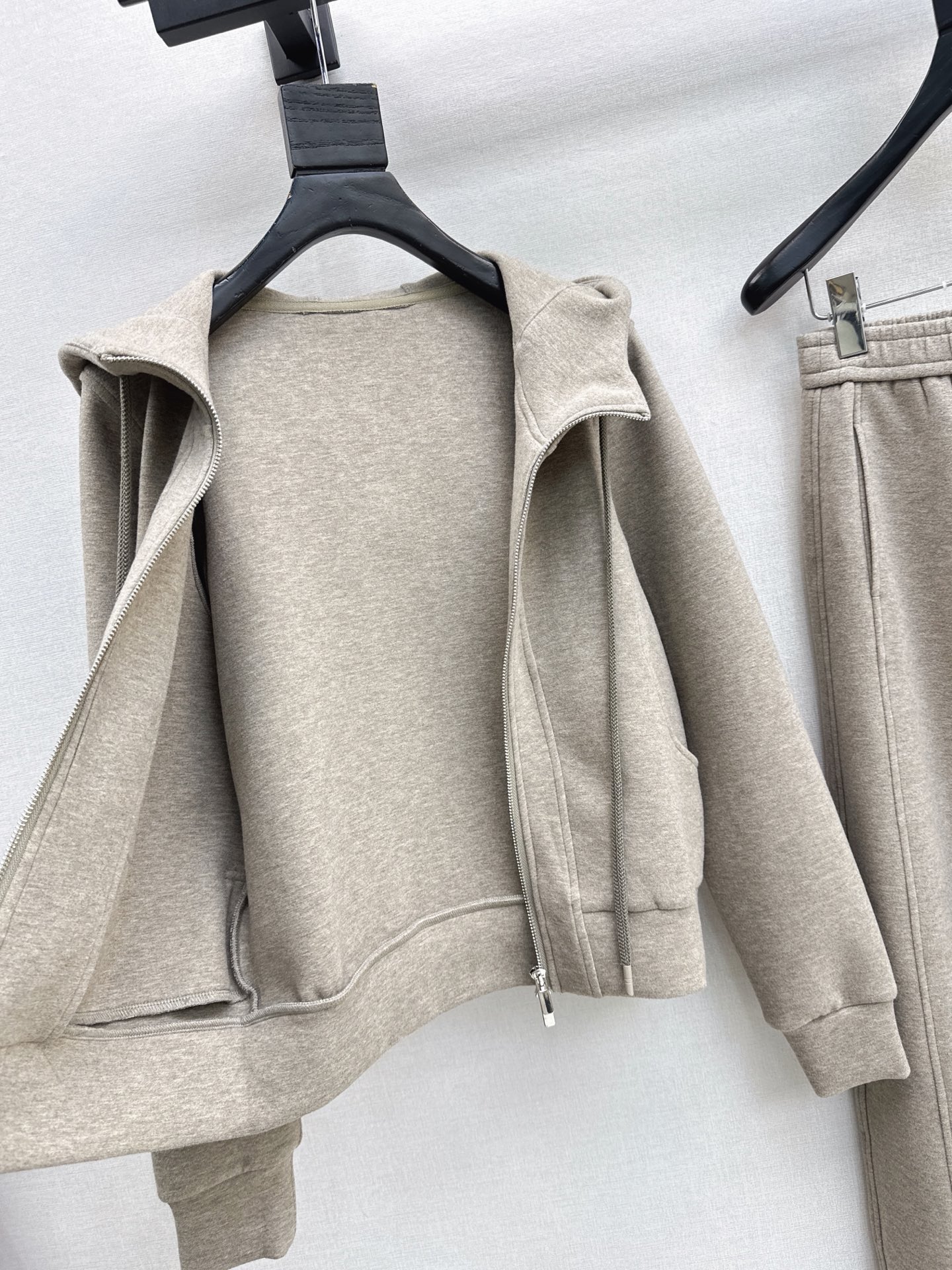 Brun 26fw hooded zipper jacket pants sets