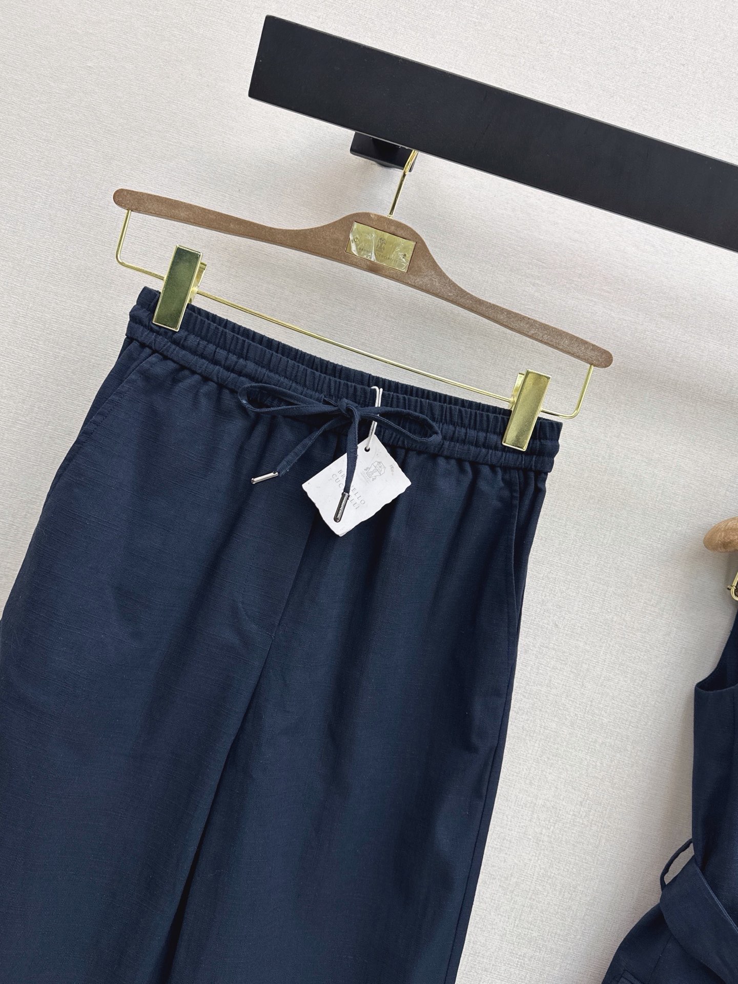 Brun 26ss cropped pants