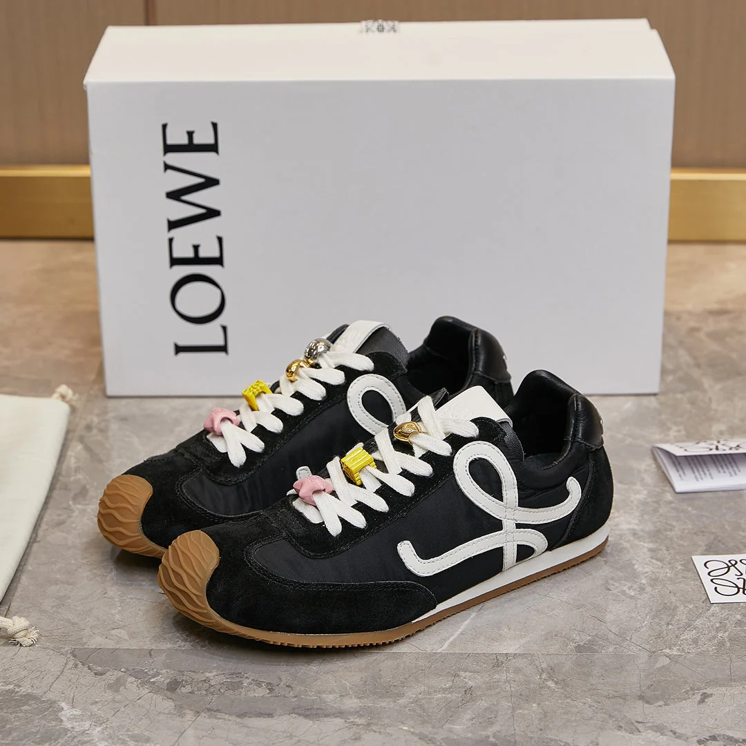 Lo ballet runner sneaker