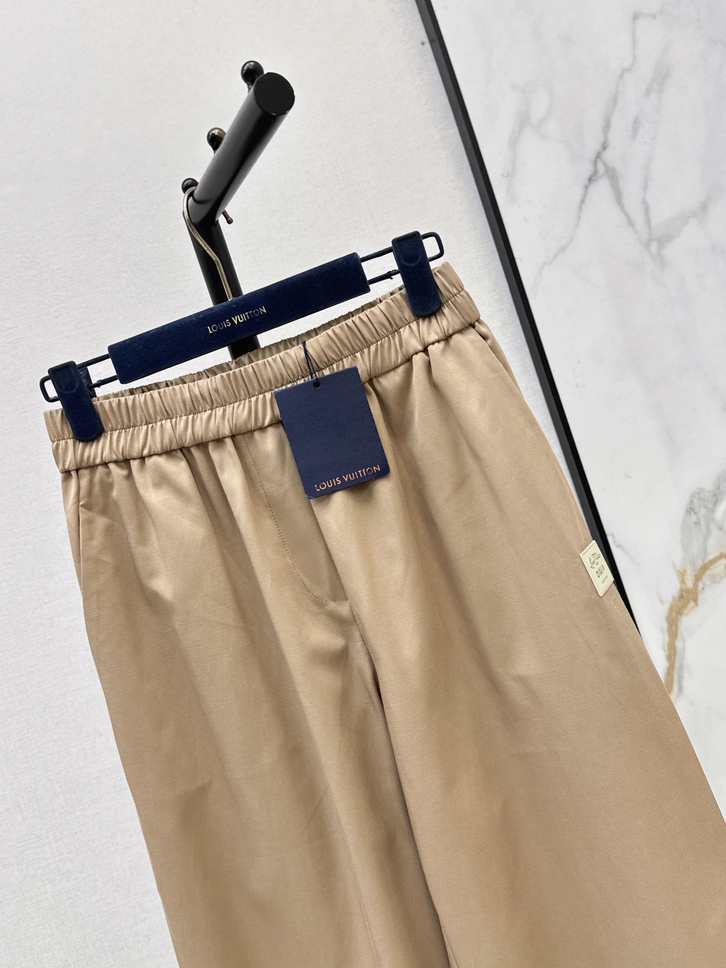 Loui 26fw straight-leg pants