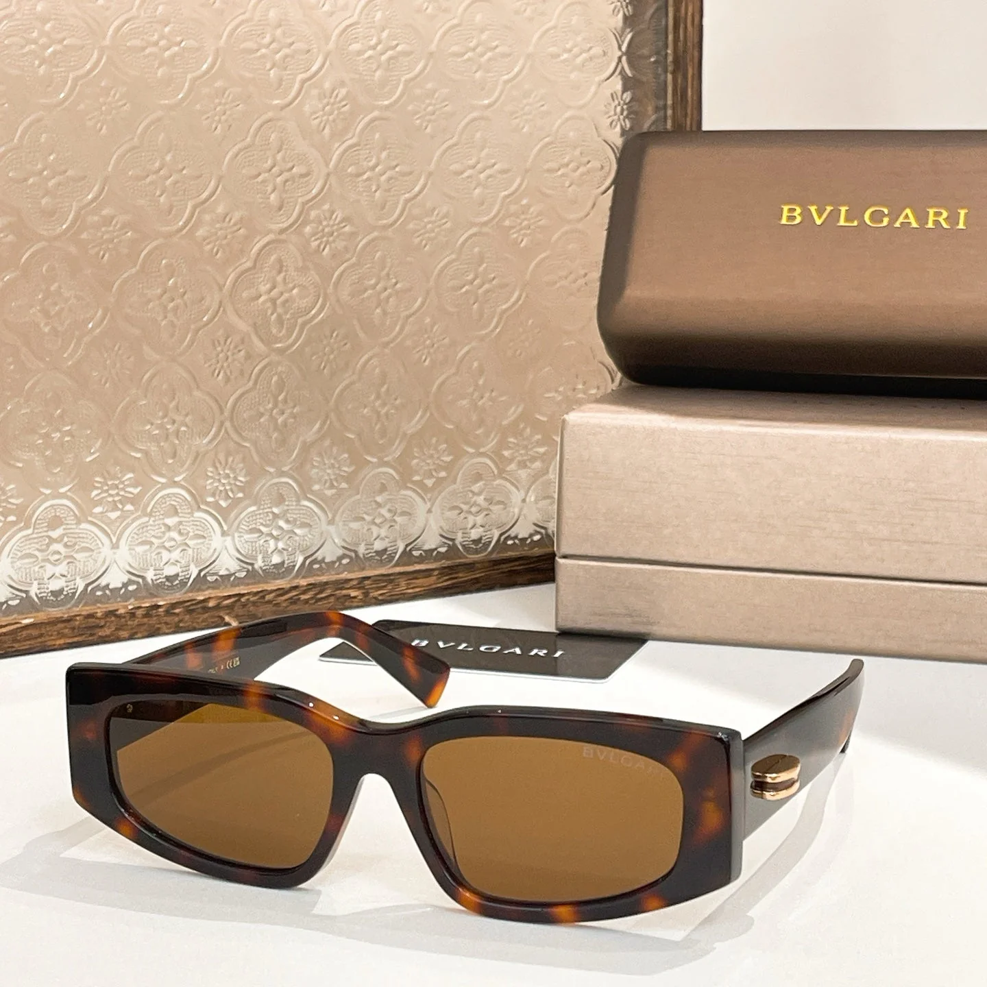 B BV4004I sunglasses