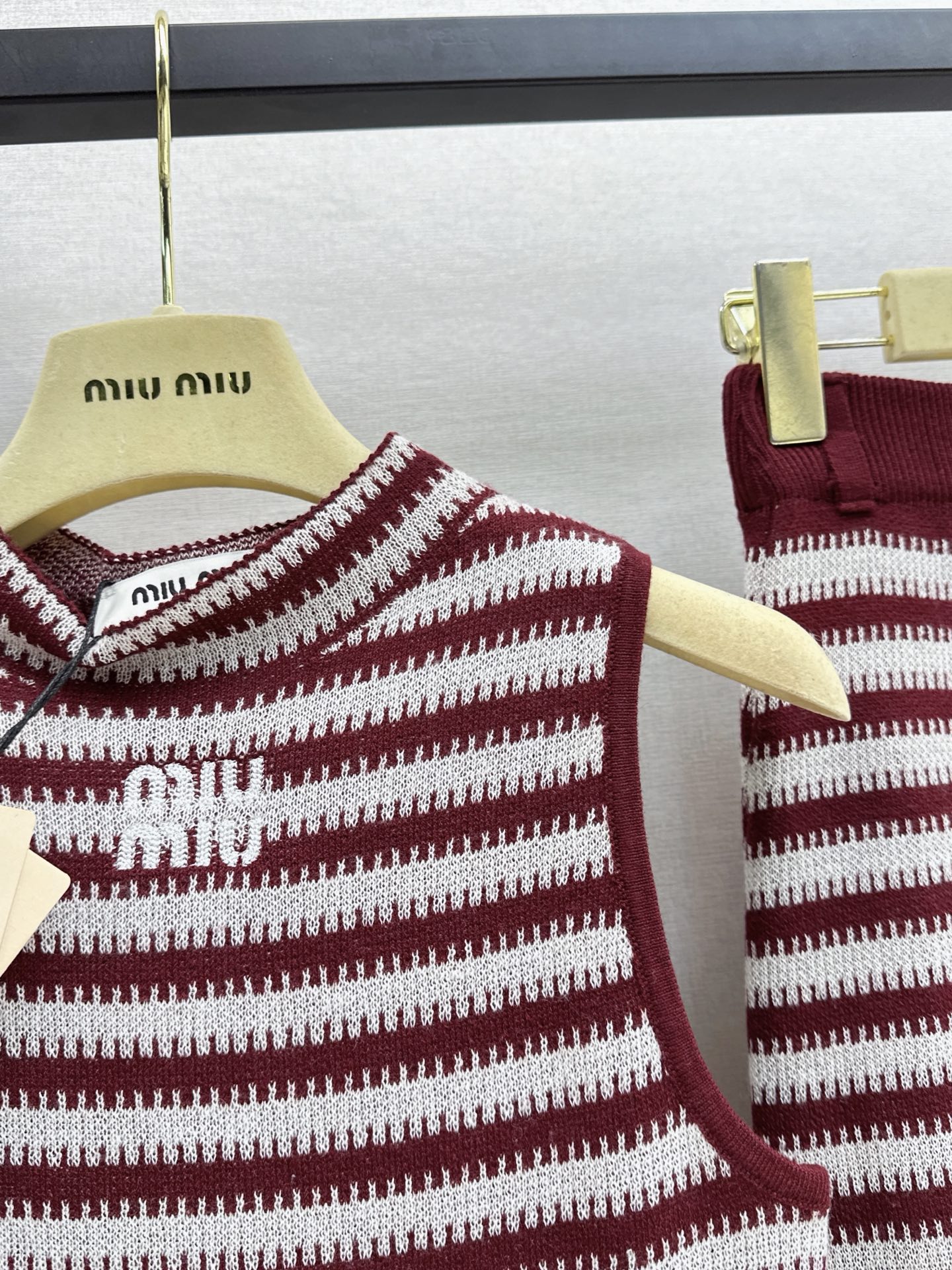 Miu 26fw stripe knit vest skirt sets