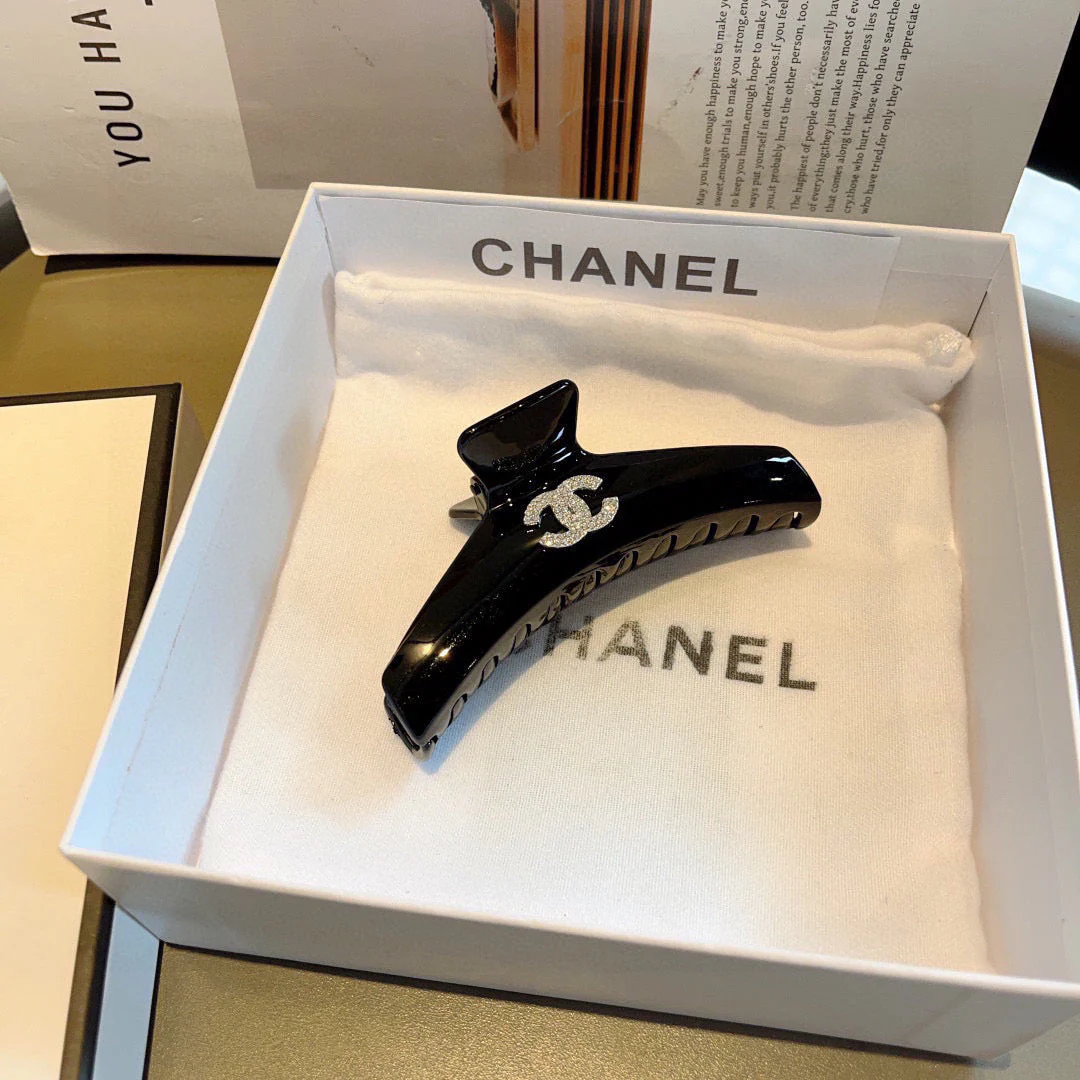 Ch hair clips