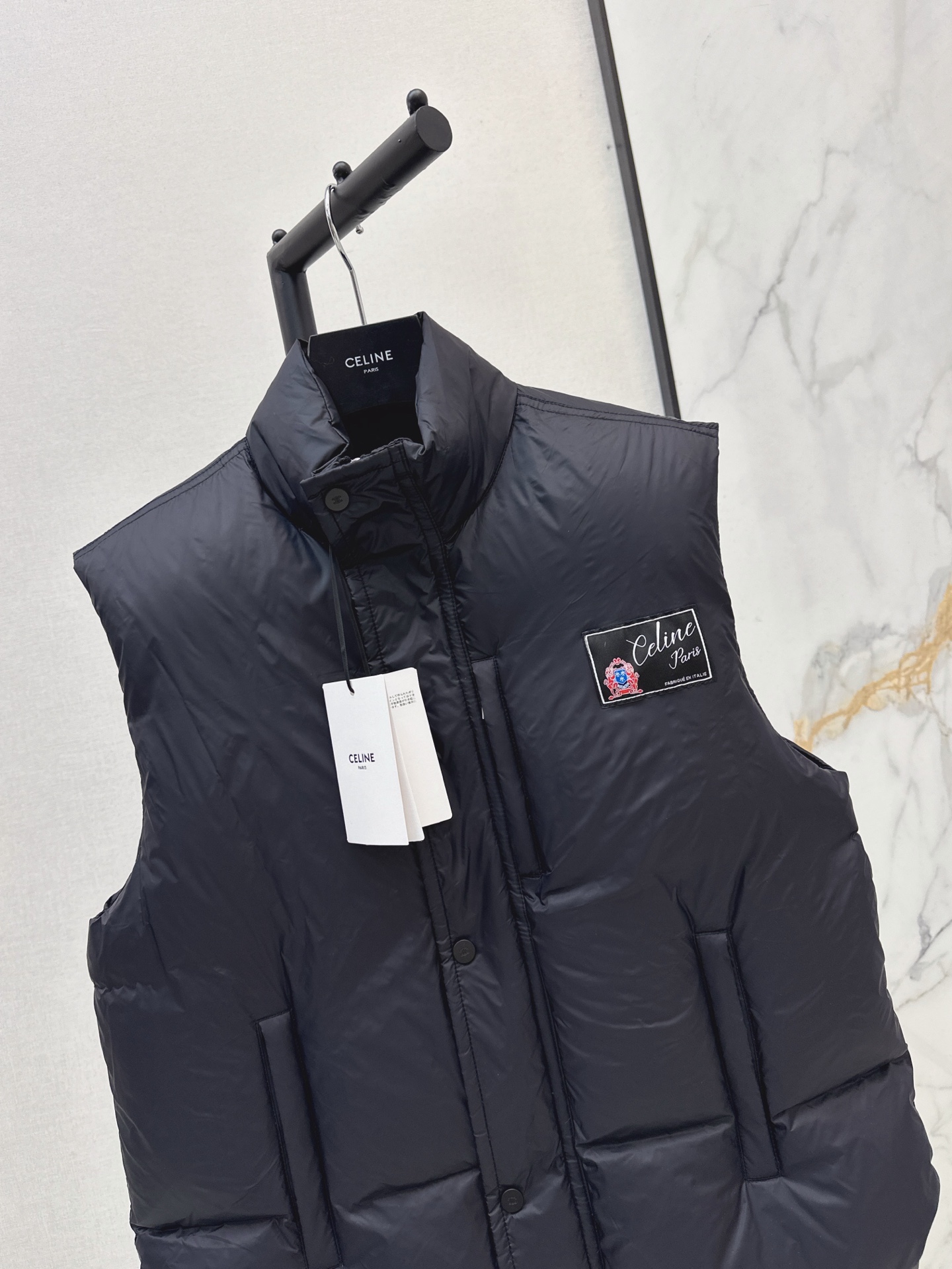 Celi 26fw down vest