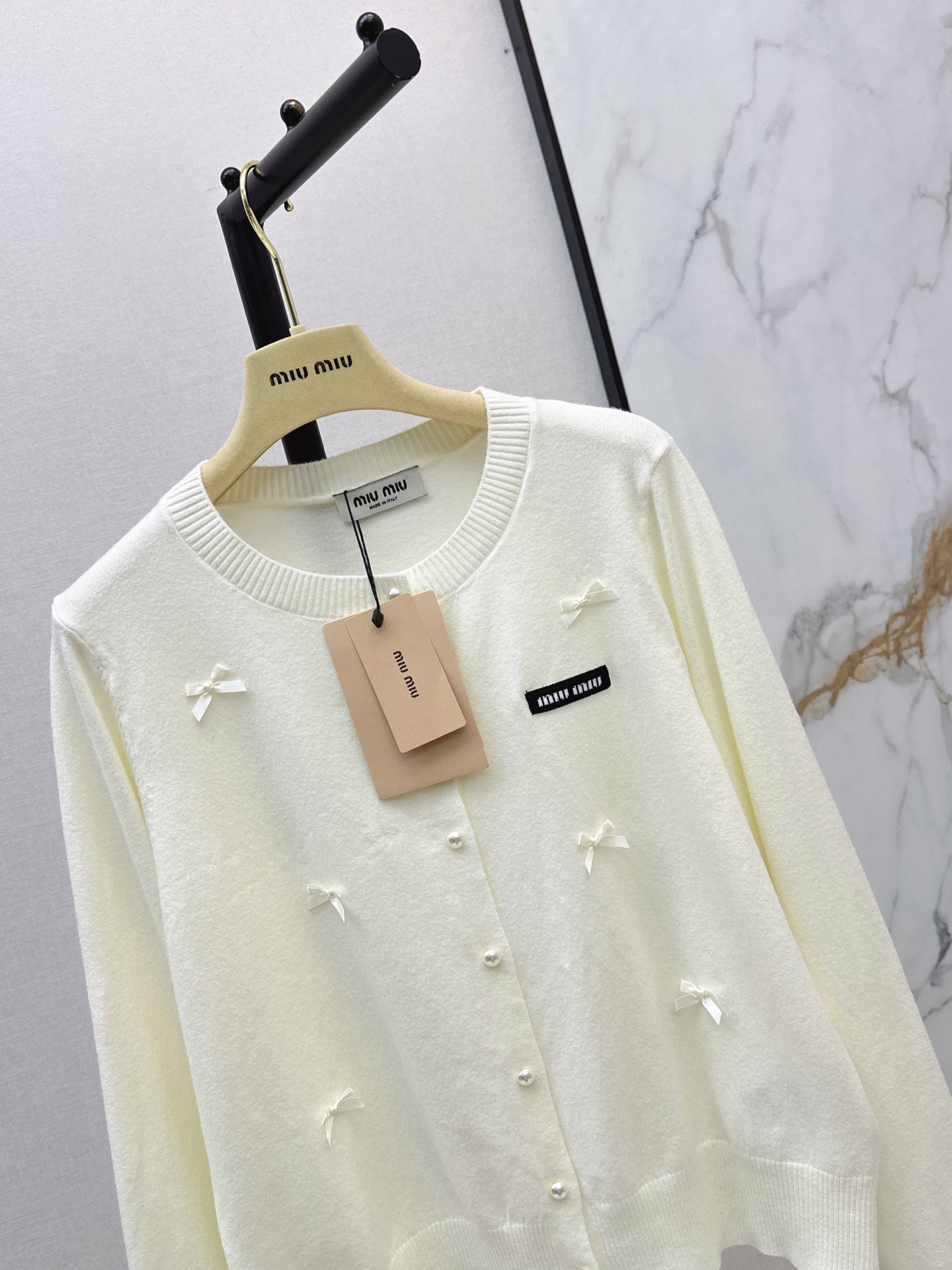 Miu 26fw bow cardigan