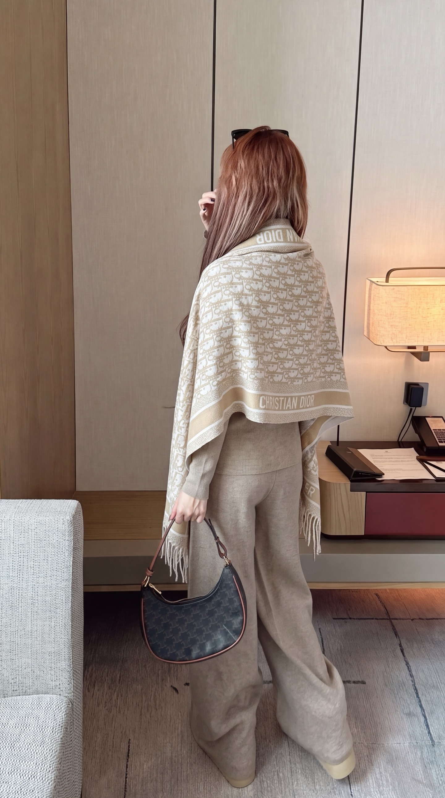 CD 26fw knit shawls basic tee pants sets