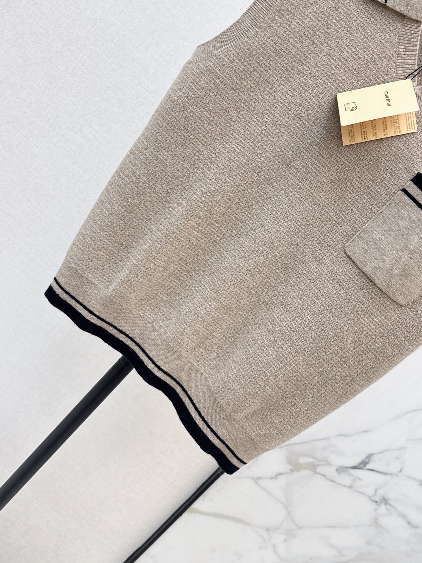 Miu 26fw cashmere knit vest