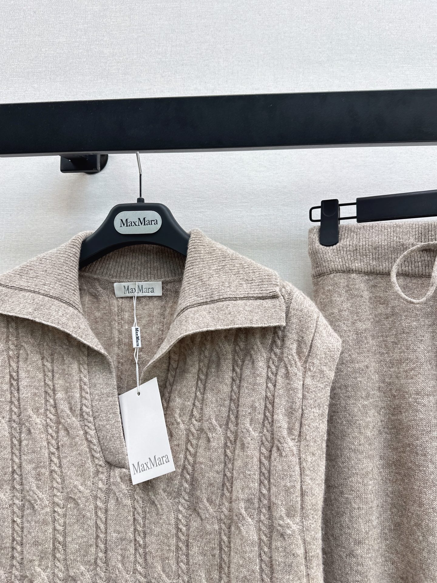 Max 26fw wool vest pants sets