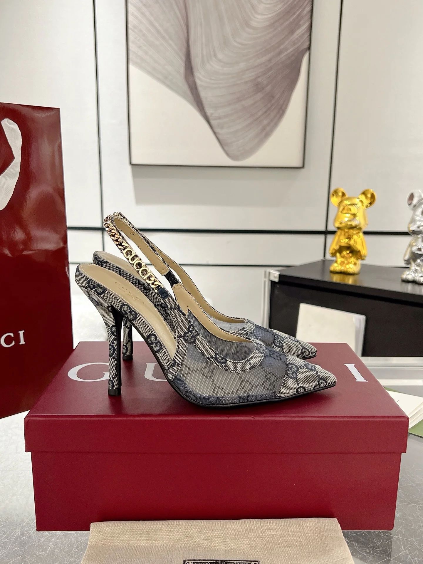 Gucc 25fw slingback heels