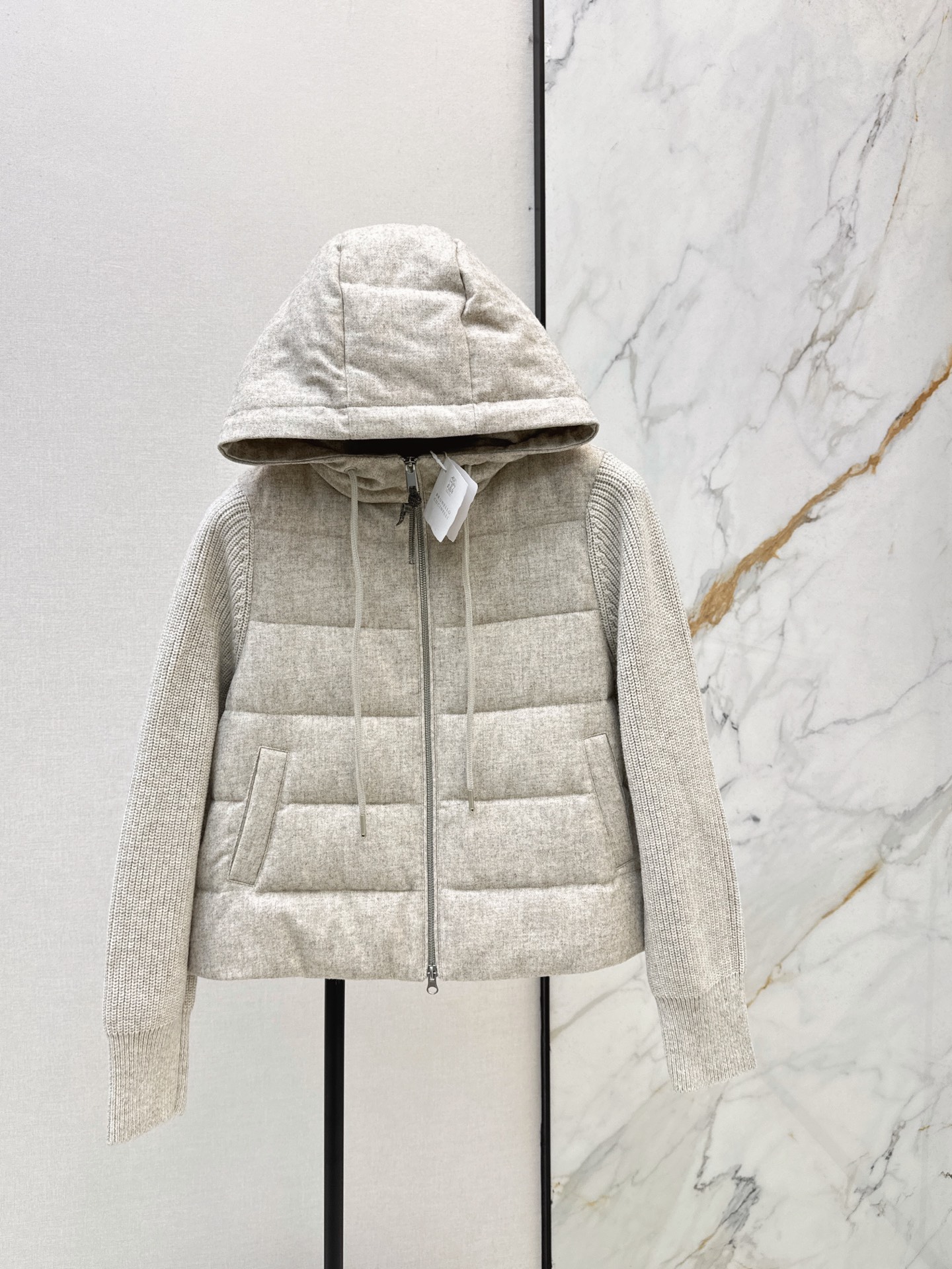 Brun 26fw knit contaract hooded down jacket