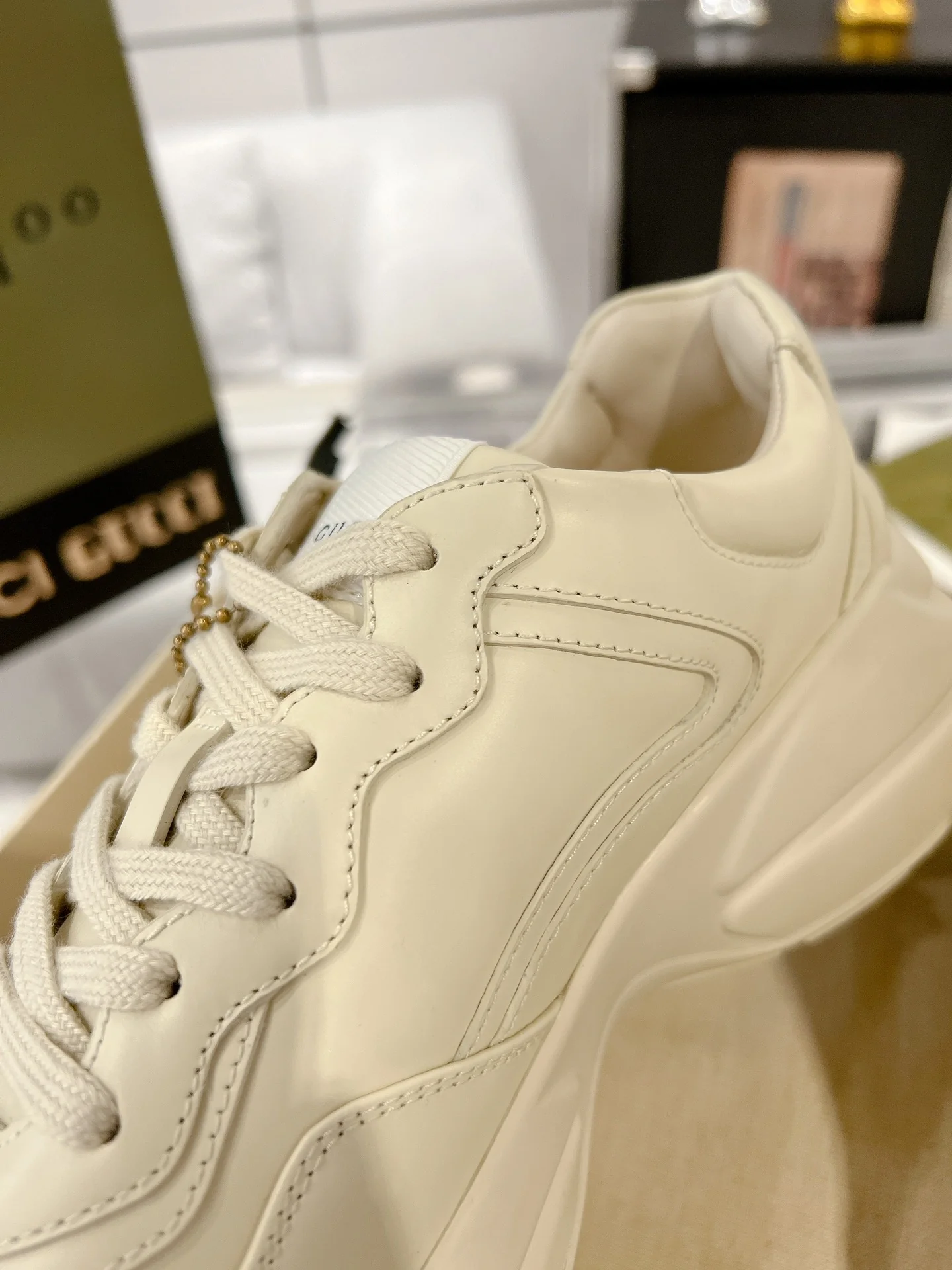 Gucc 25fw dad's shoes