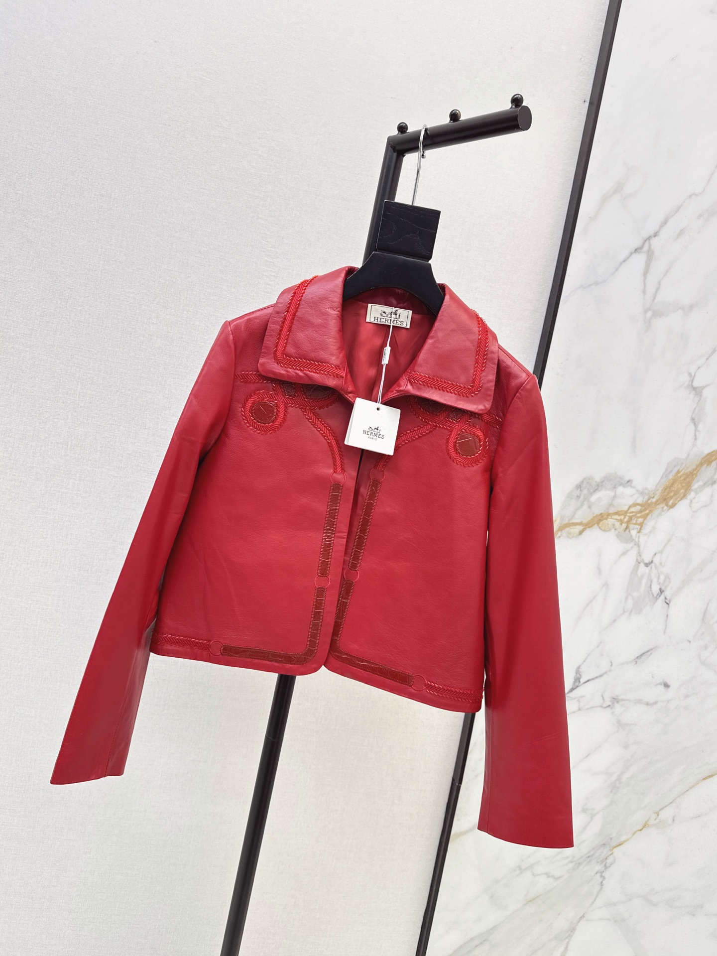 Her 26fw embroidery cropped leather jacket