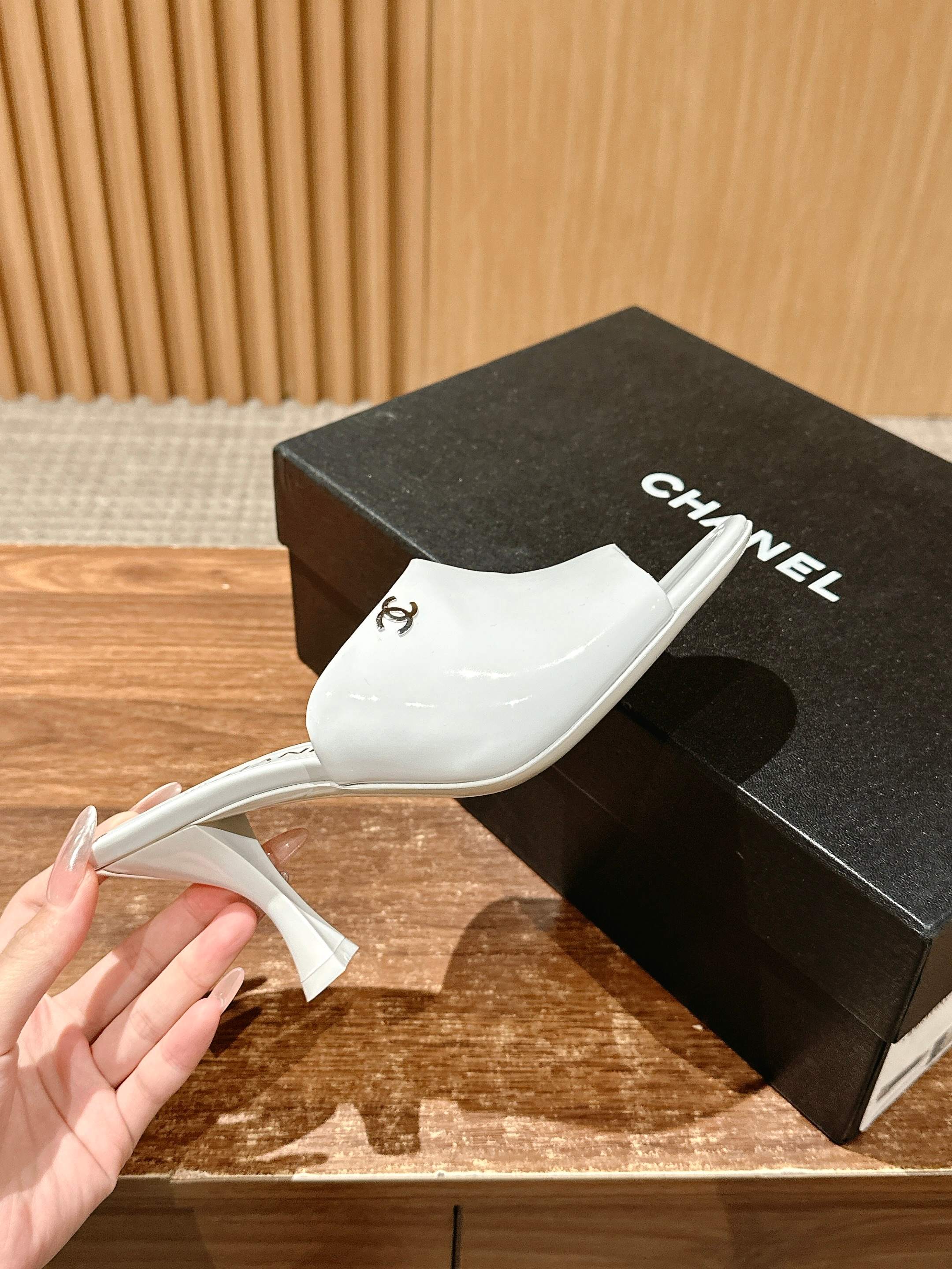 Chan 25fw heel sandals
