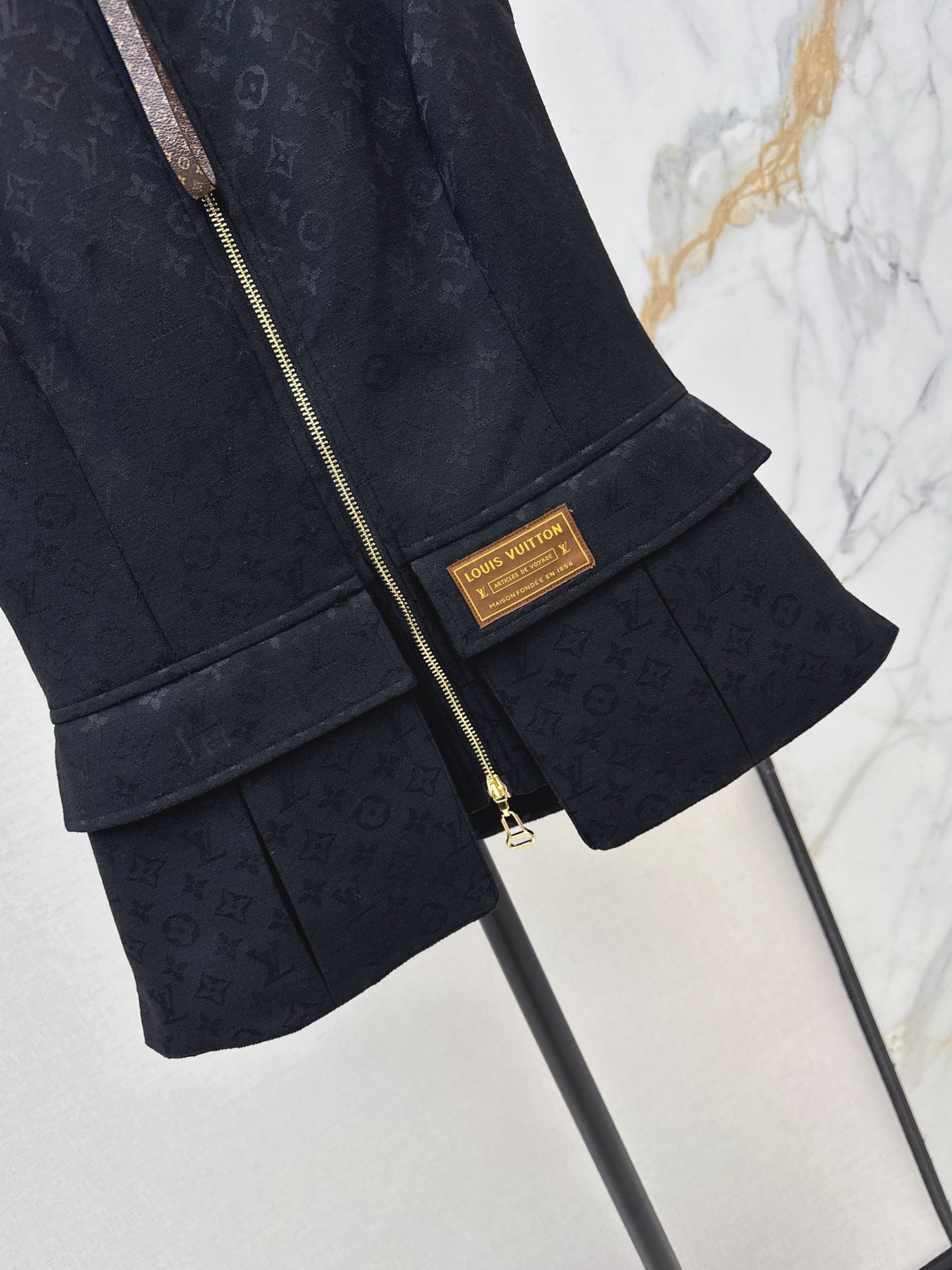 Lou 26fw denim vest jacket
