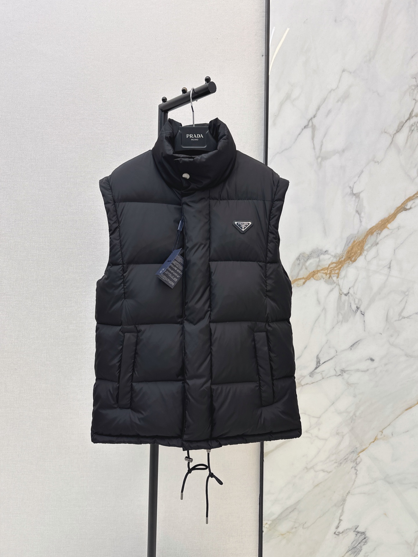Pra 26fw detachable sleeve down jacket