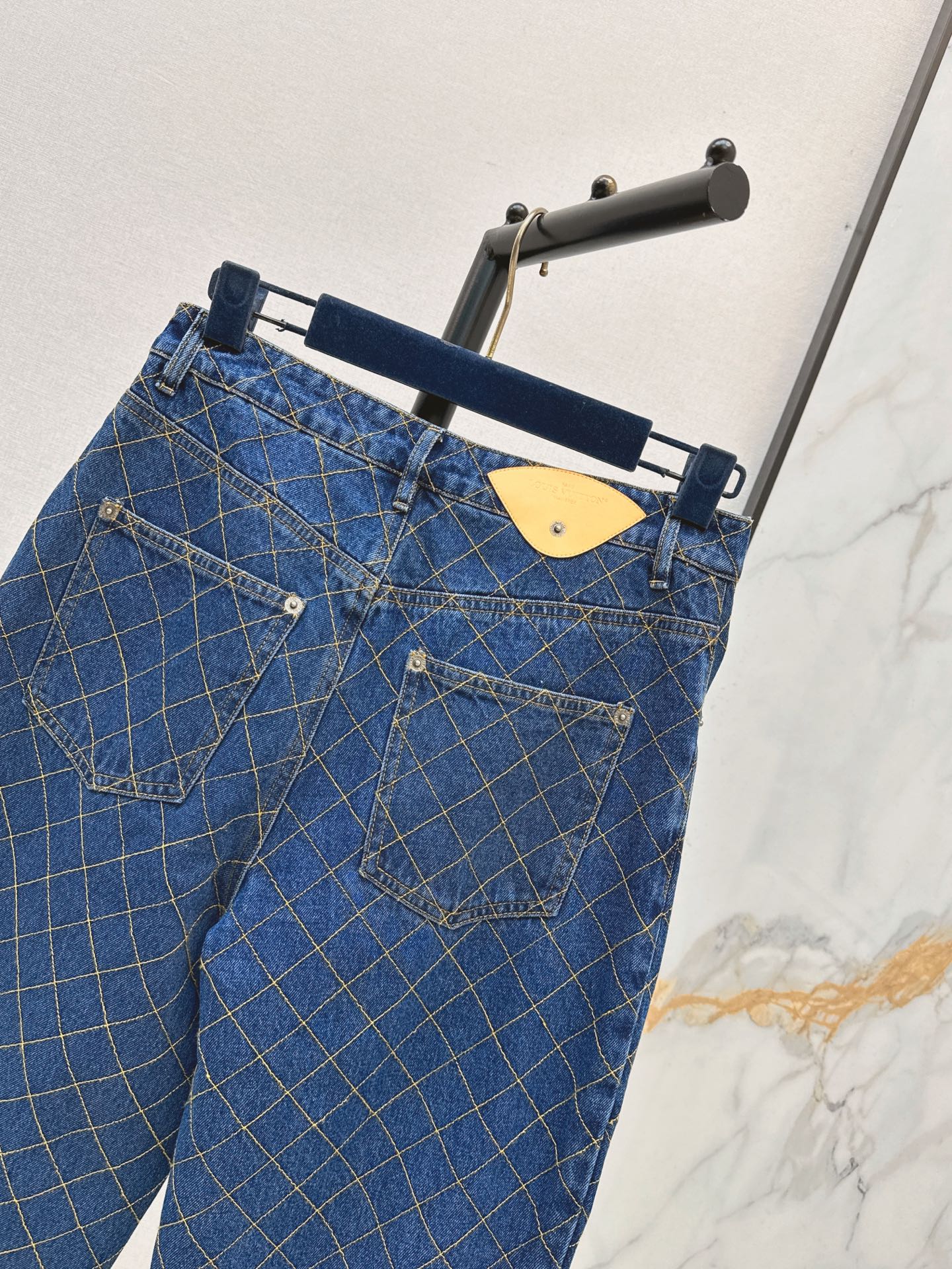Loui 26fw straight-leg jeans