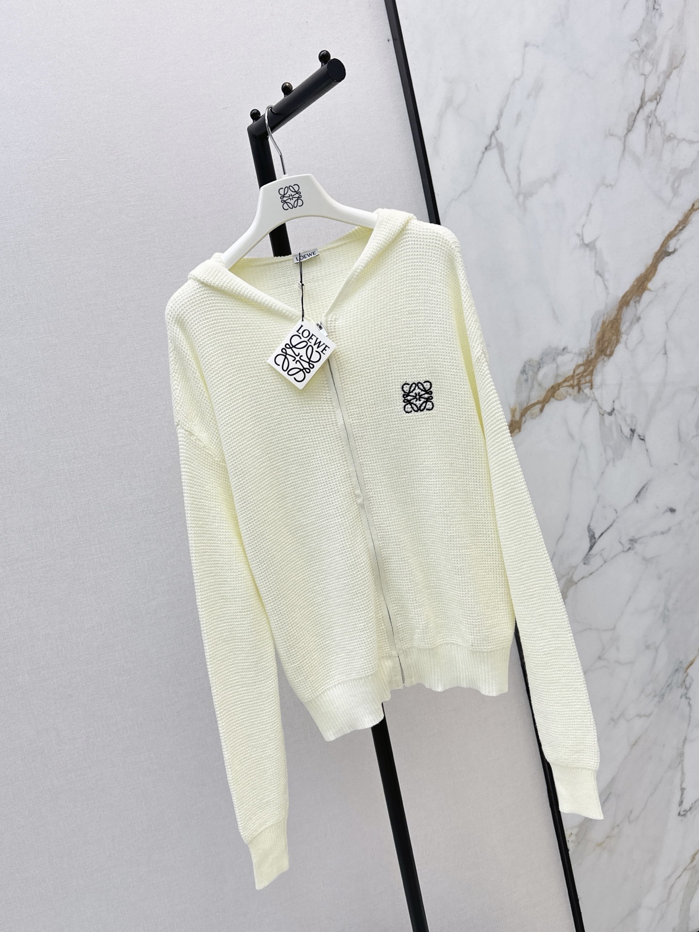 Loe 26fw hooded knit jacket