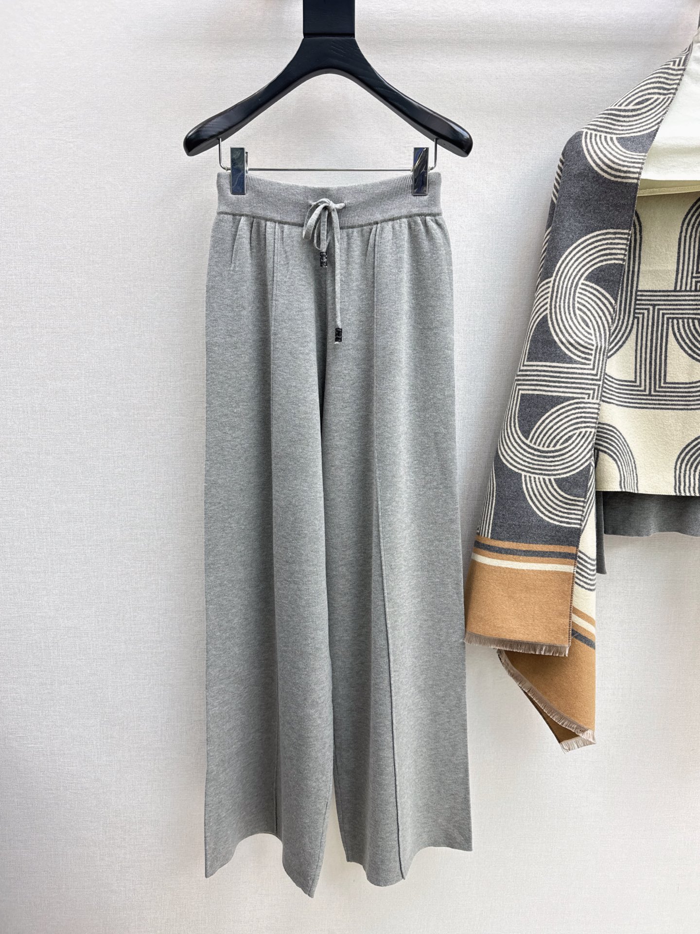 Her 26fw 3pcs knit basic tee shawls pants sets