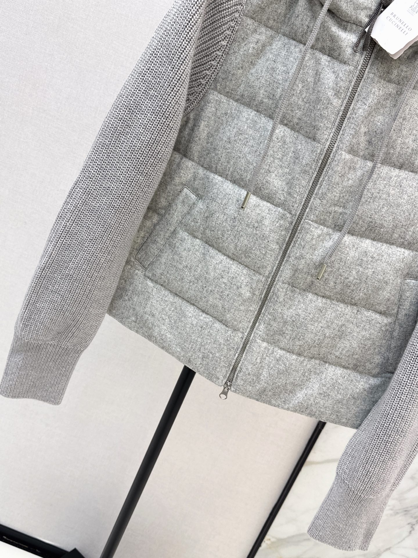 Brun 26fw knit contaract hooded down jacket