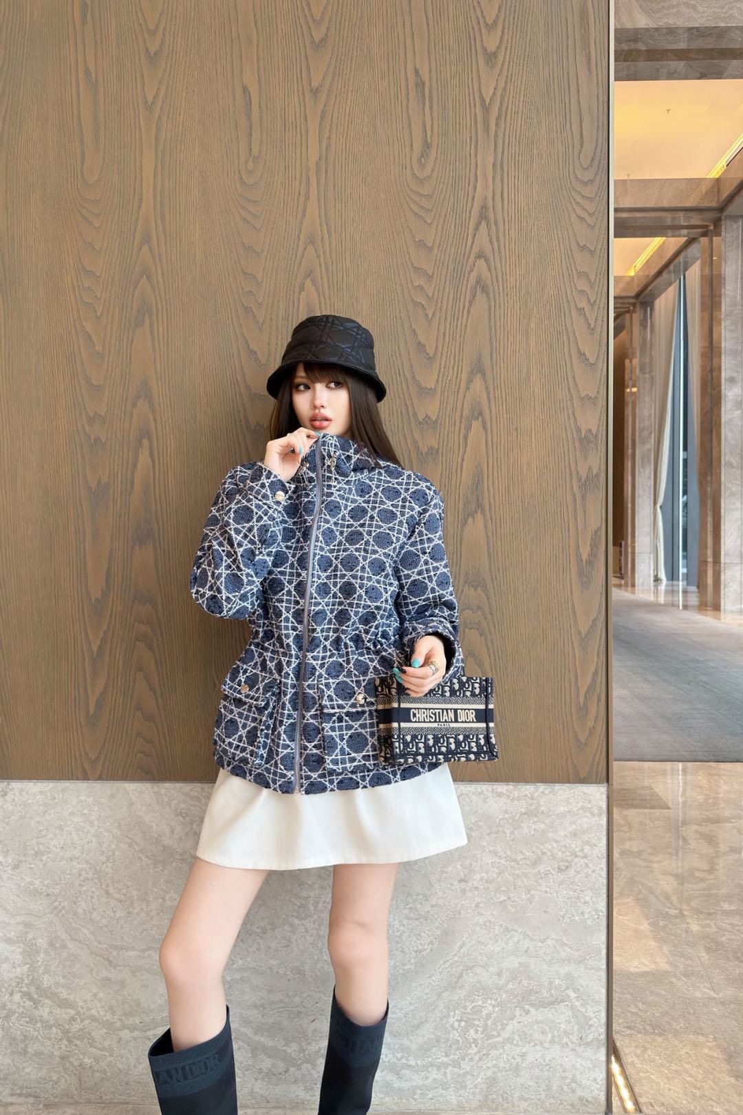 CD 26fw check drawstring hooded jacket