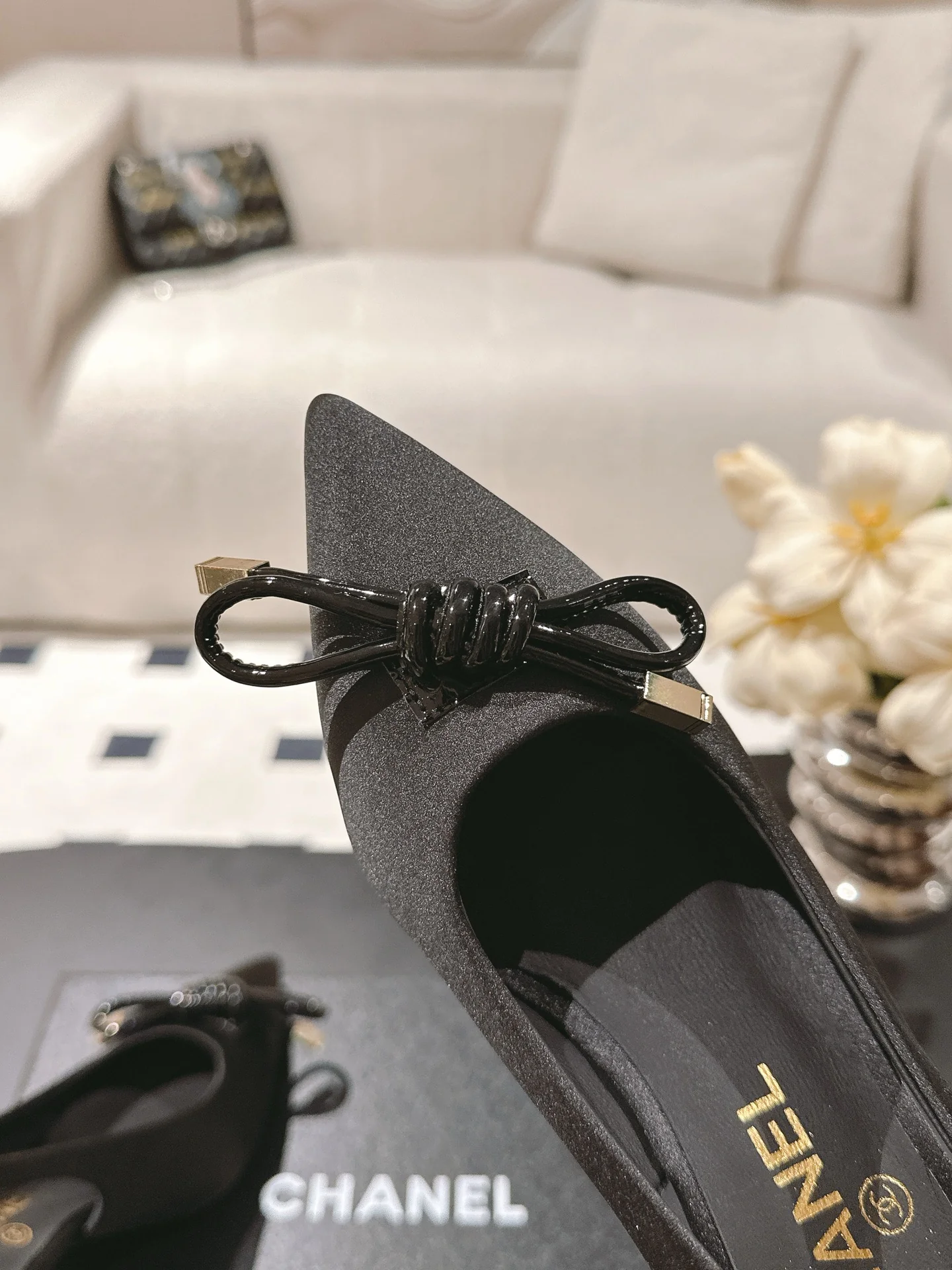 Chan 25fw slingback heels