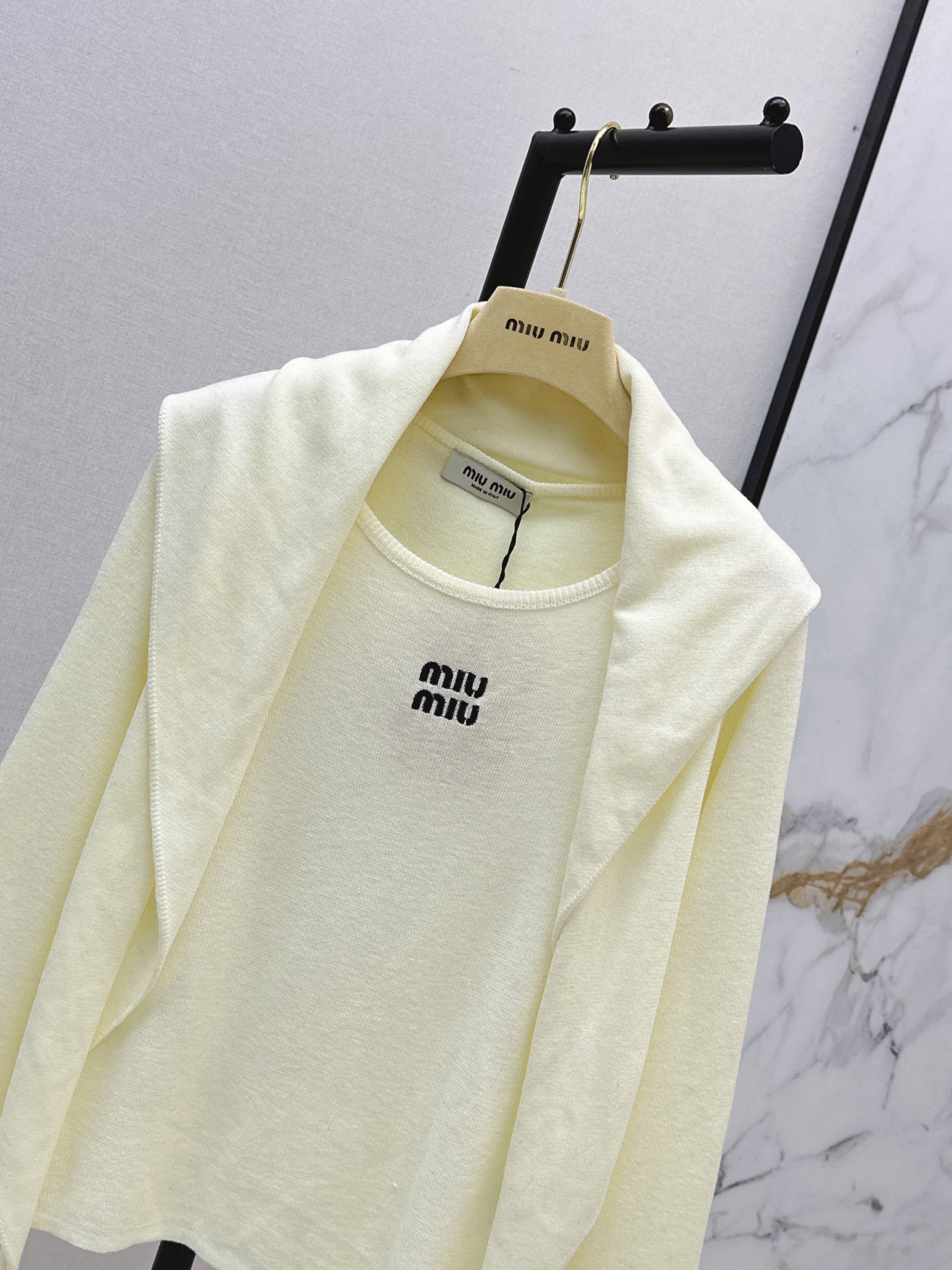 Miu 26fw shawl knitwear